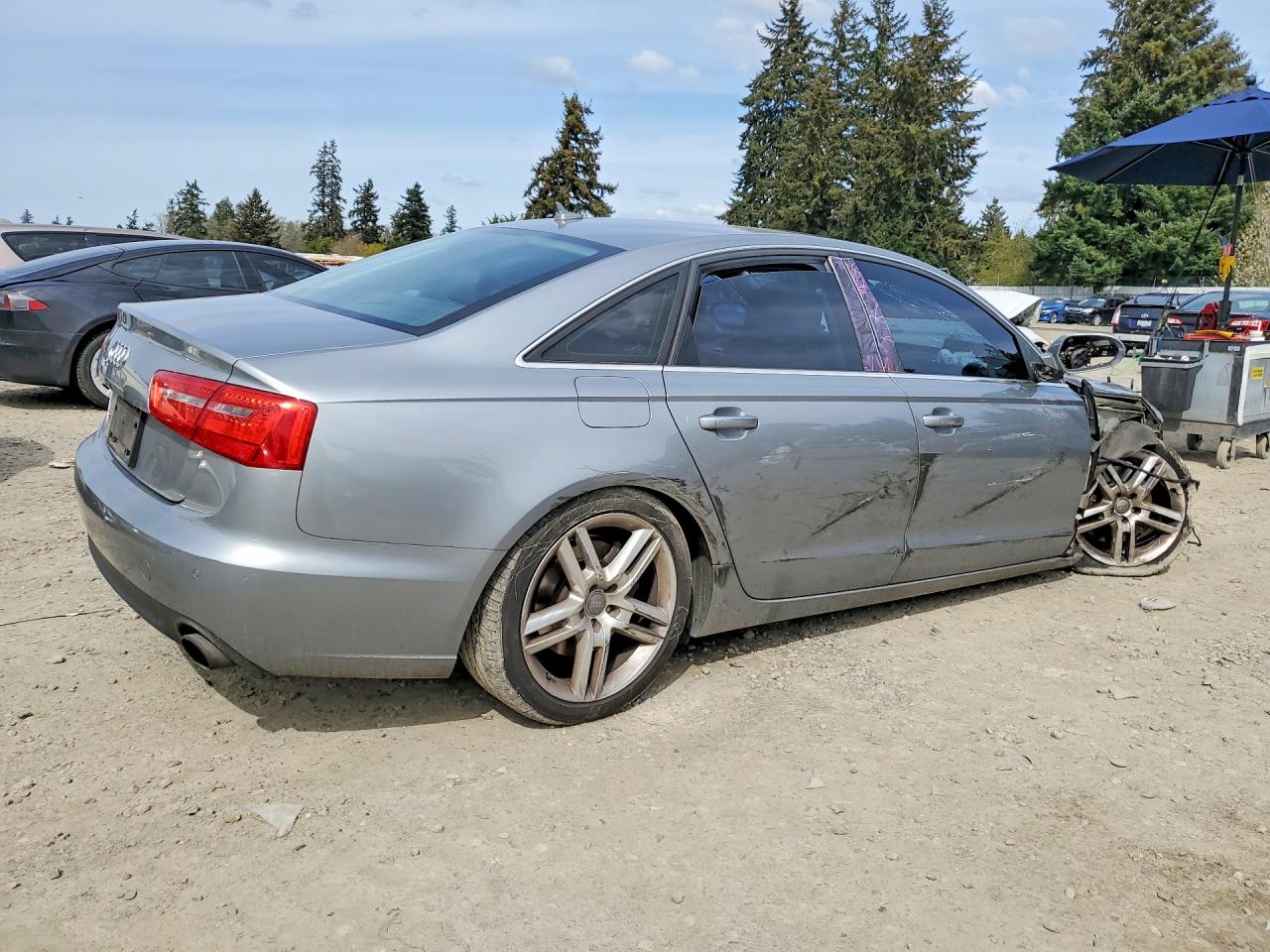 2014 Audi A6 Premium Plus Silver vin: WAUGFAFC1EN110647