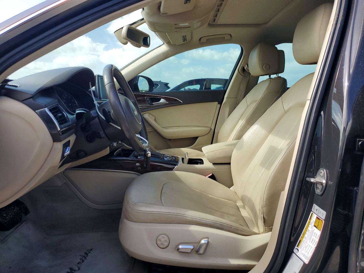 2016 Audi A6 Premium Plus Угольный vin: WAUGFAFC1GN012091