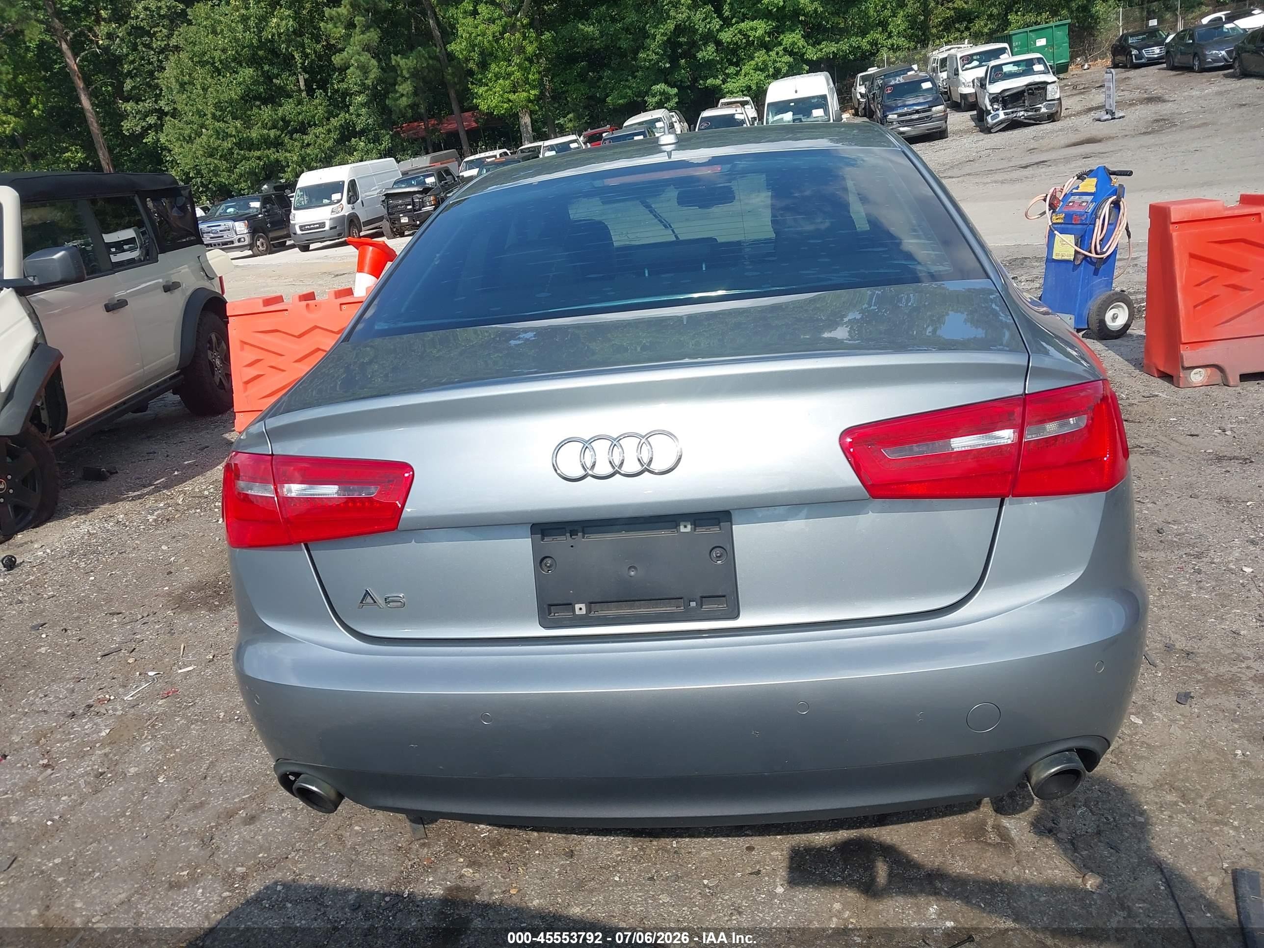 2013 Audi A6 2.0t Premium Silver vin: WAUGFAFC2DN010653