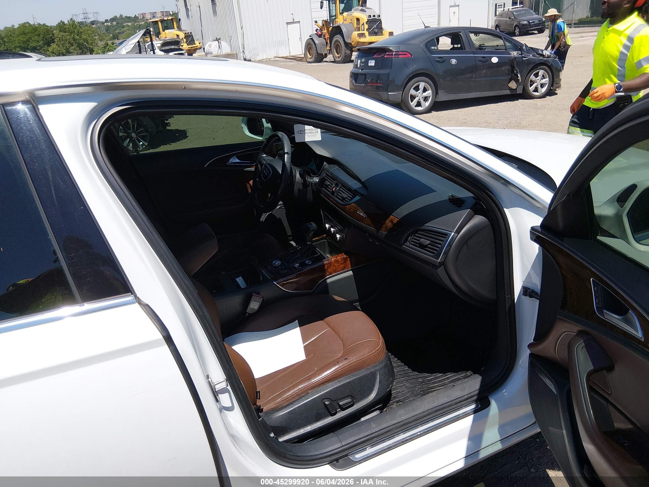 2014 Audi A6 2.0t Premium White vin: WAUGFAFC2EN087234