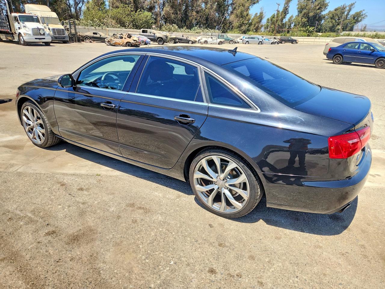 2013 Audi A6 Premium Plus Черный vin: WAUGFAFC3DN026537