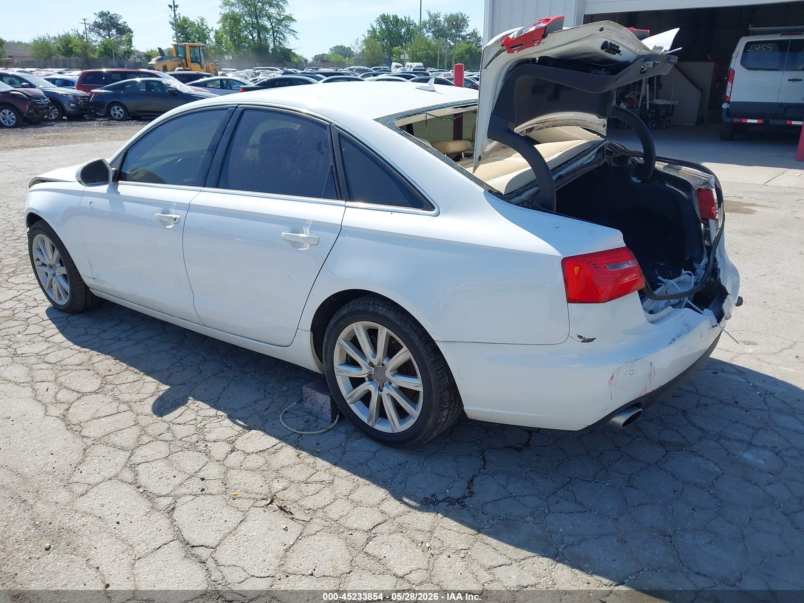 2013 Audi A6 2.0t Premium White vin: WAUGFAFC3DN080680
