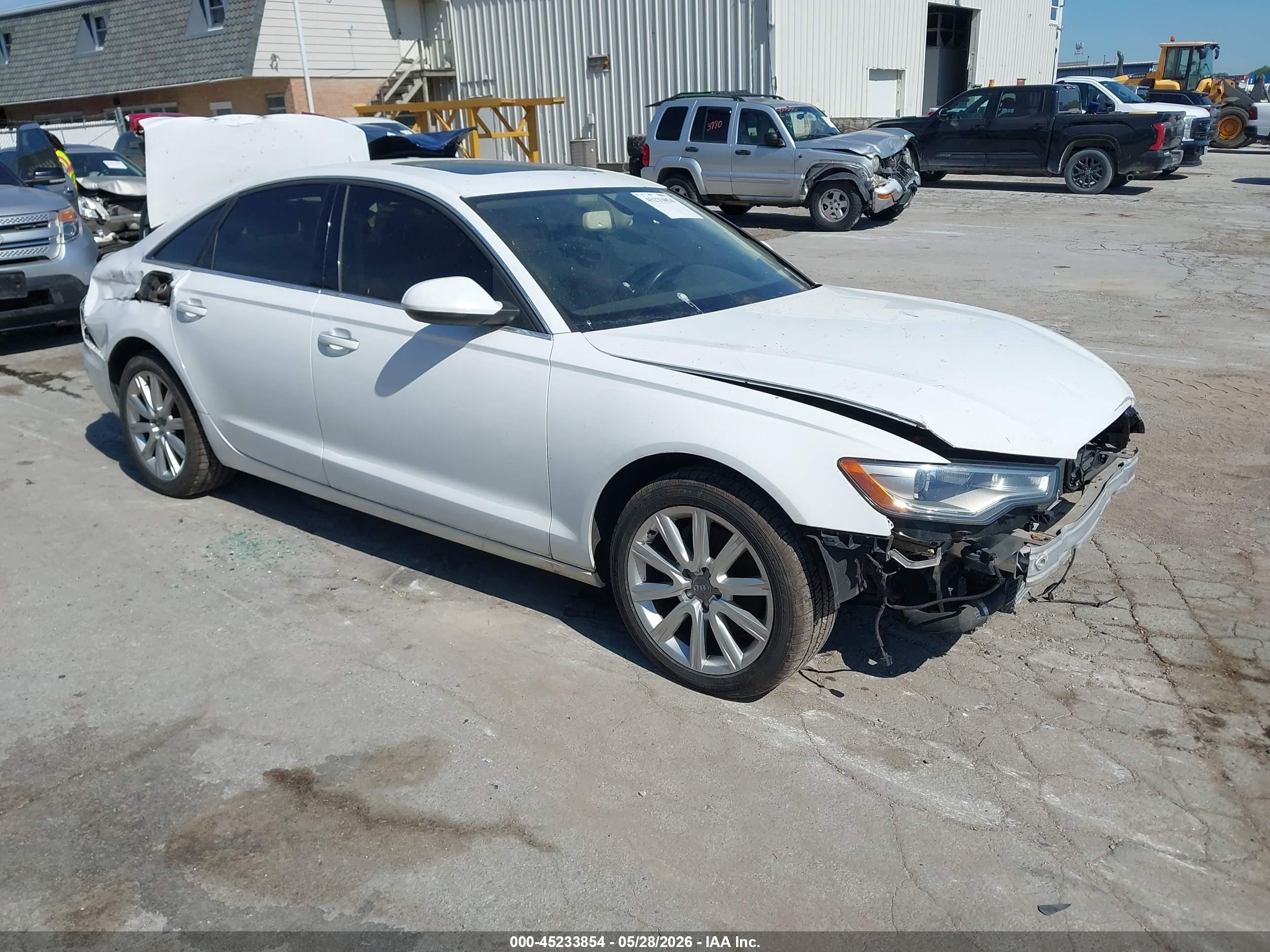 2013 Audi A6 2.0t Premium White vin: WAUGFAFC3DN080680