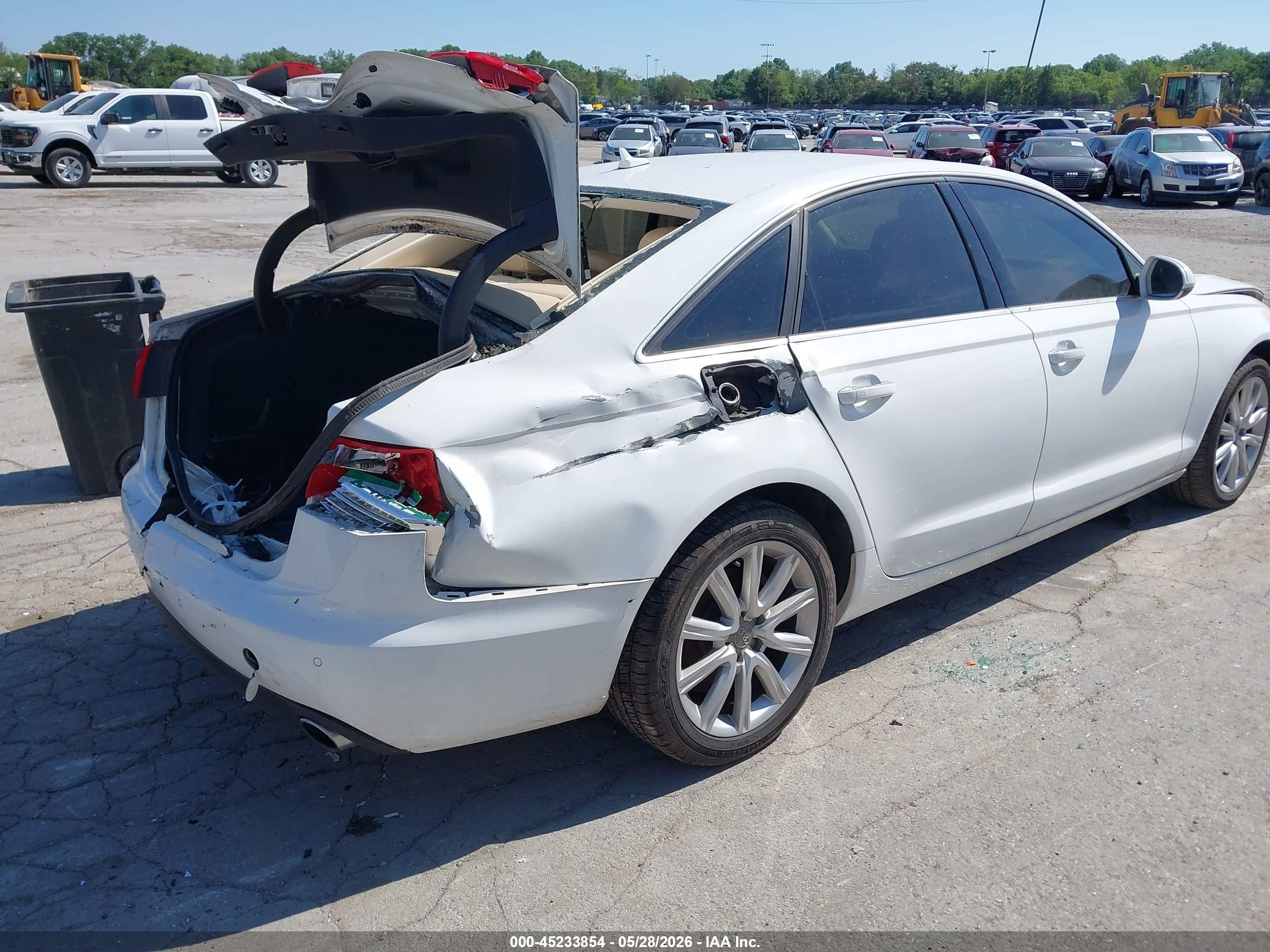 2013 Audi A6 2.0t Premium White vin: WAUGFAFC3DN080680