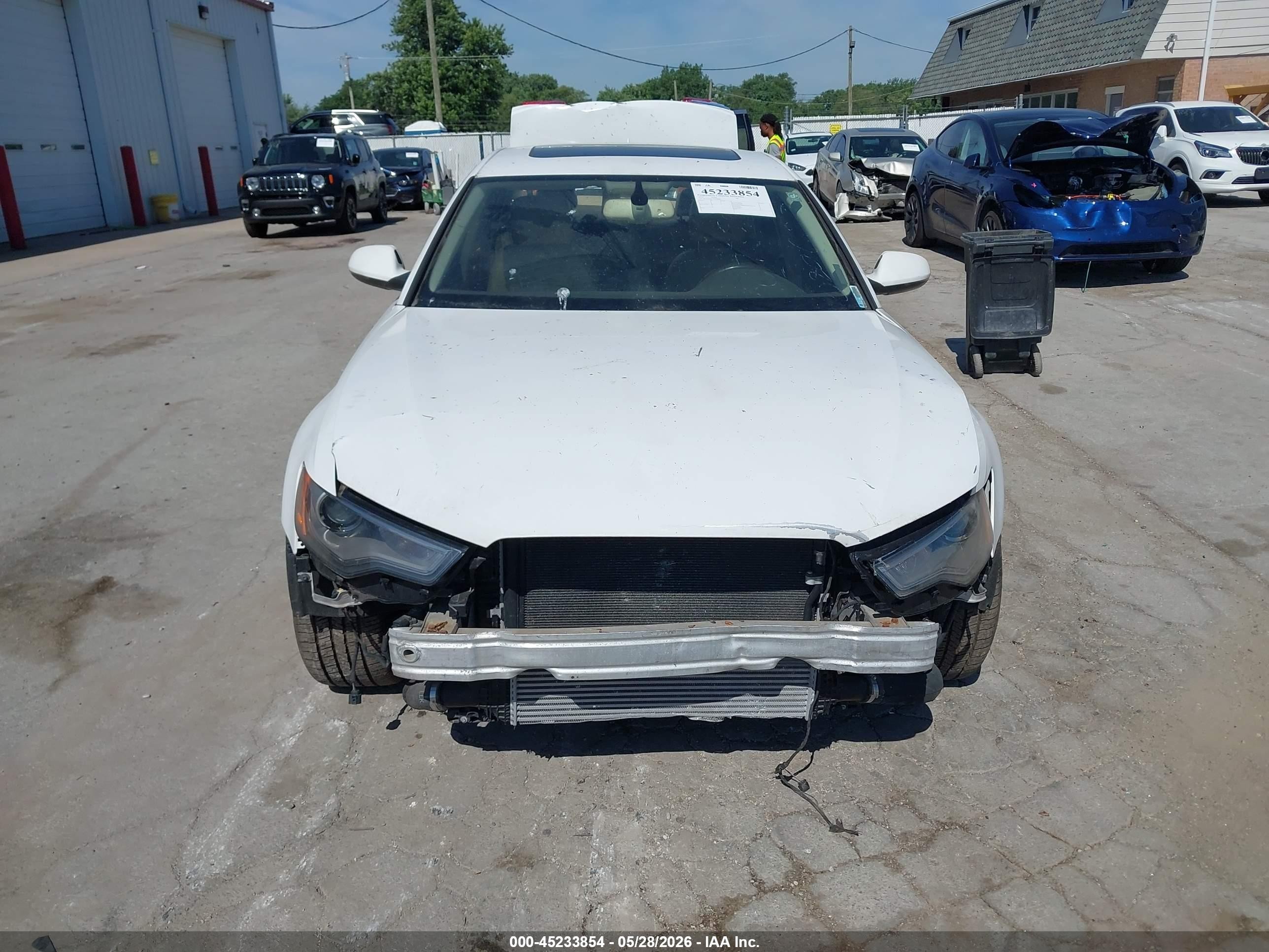 2013 Audi A6 2.0t Premium White vin: WAUGFAFC3DN080680