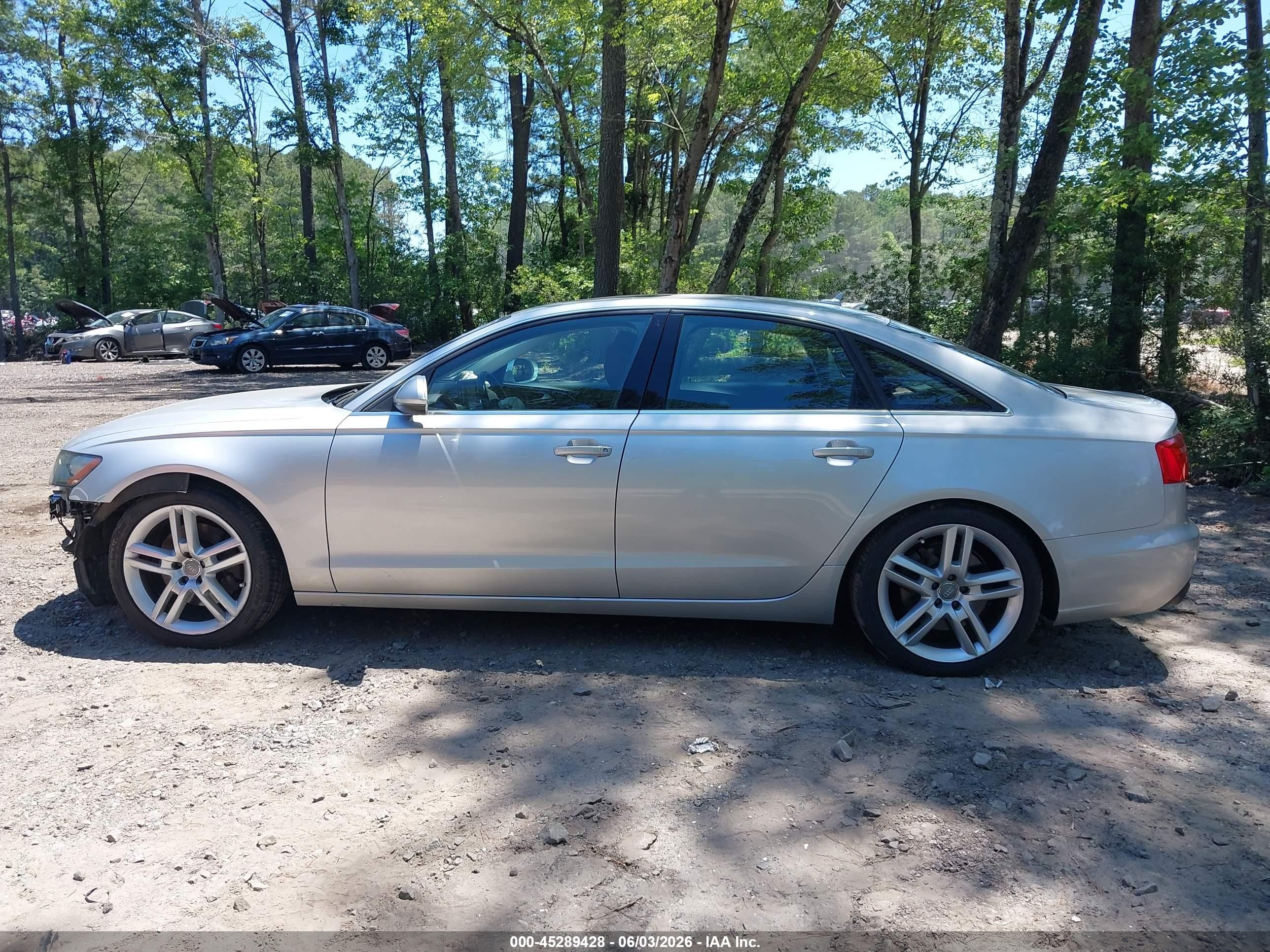 2014 Audi A6 2.0t Premium Silver vin: WAUGFAFC3EN042089