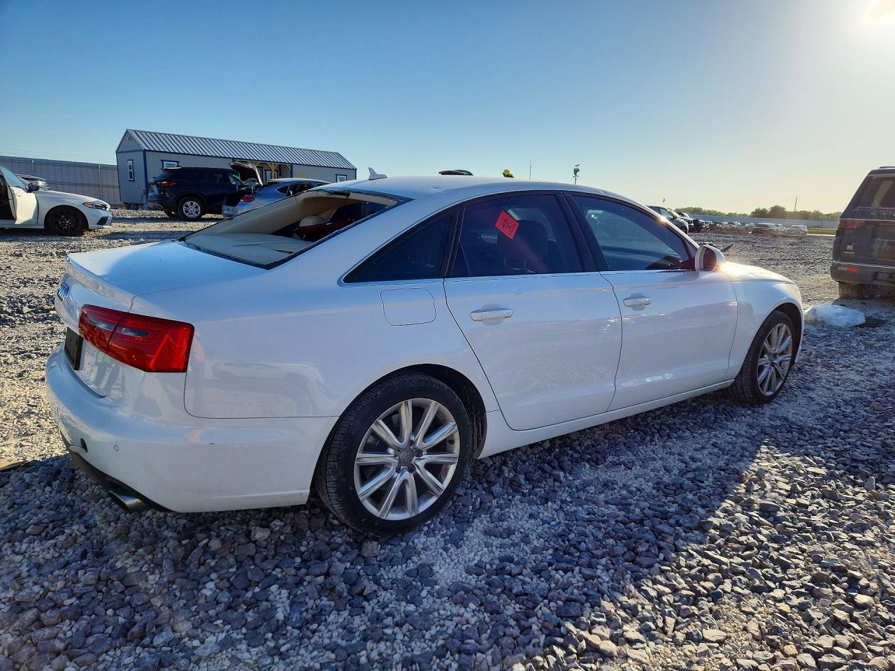 2014 Audi A6 Premium Plus White vin: WAUGFAFC3EN097870