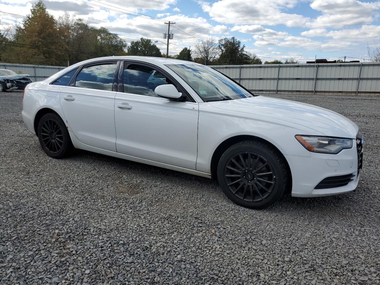 2013 Audi A6 Premium Plus White vin: WAUGFAFC4DN085354