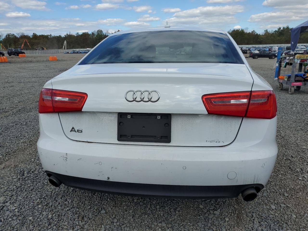 2013 Audi A6 Premium Plus White vin: WAUGFAFC4DN085354
