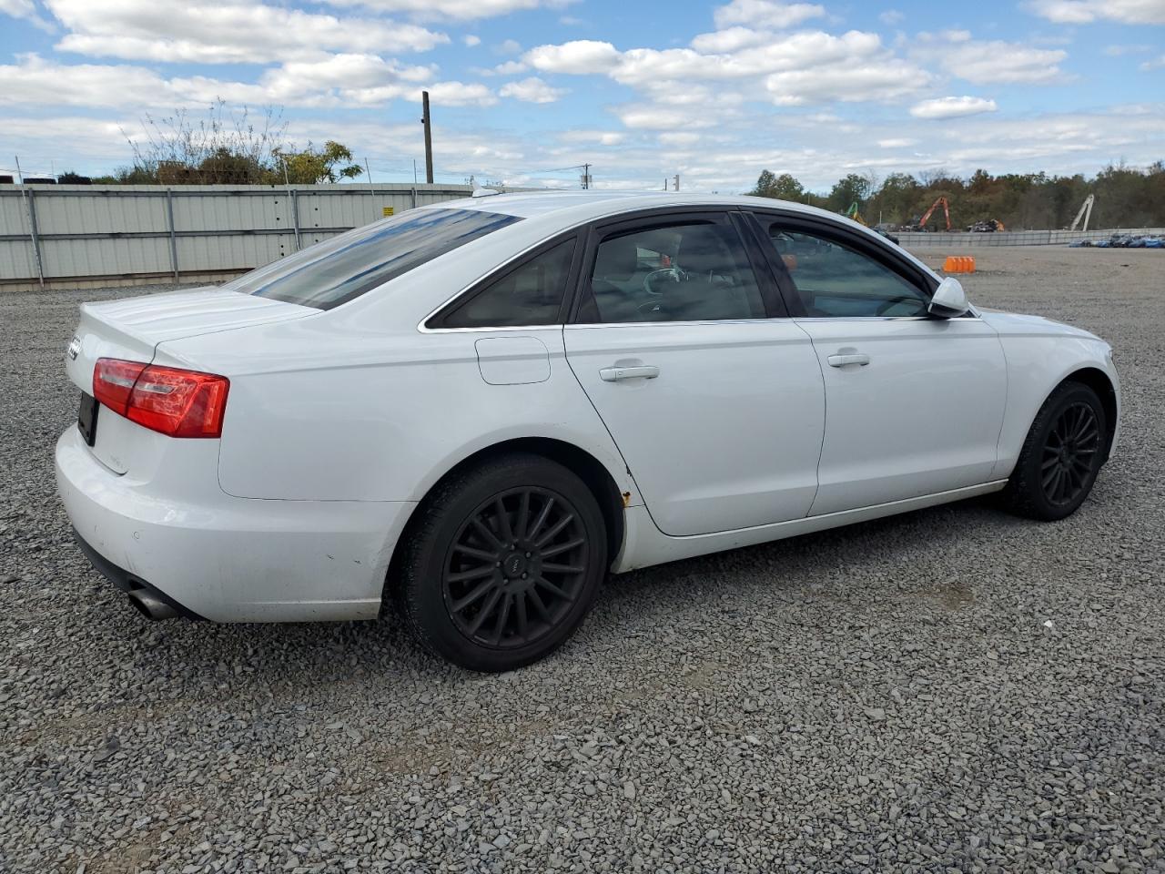 2013 Audi A6 Premium Plus White vin: WAUGFAFC4DN085354