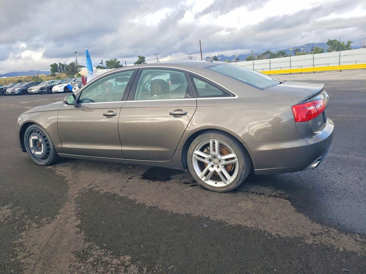 2014 Audi A6 Premium Plus Gray vin: WAUGFAFC4EN079930