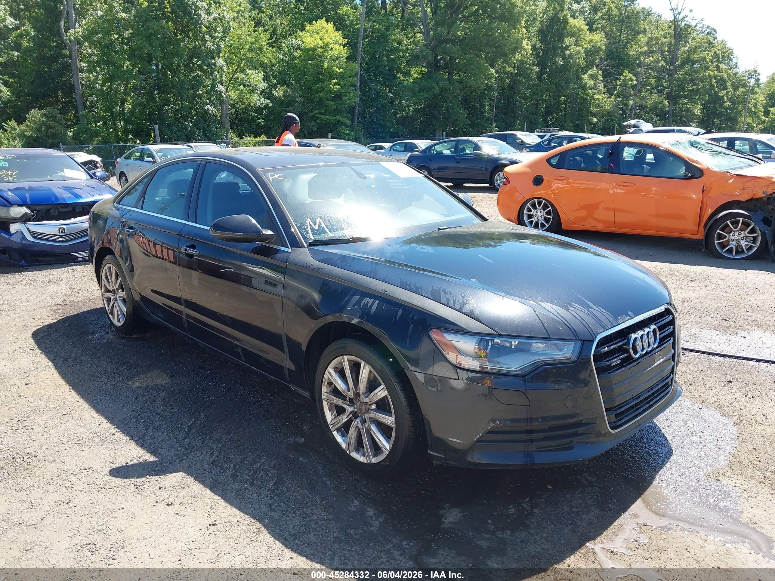 2014 Audi A6 2.0t Premium Черный vin: WAUGFAFC4EN164492