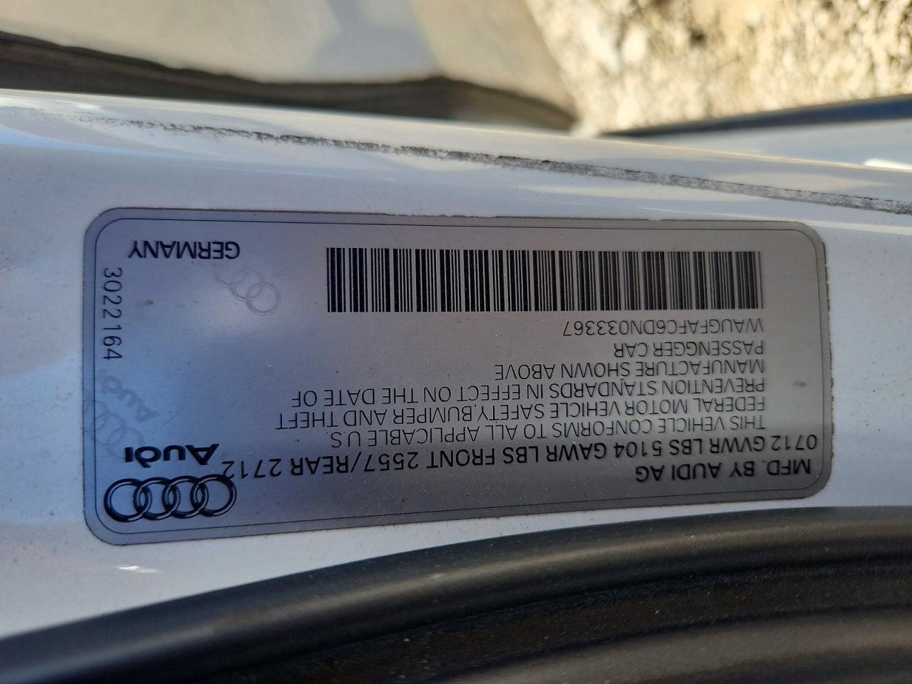 2013 Audi A6 Premium Plus Серебряный vin: WAUGFAFC6DN033367