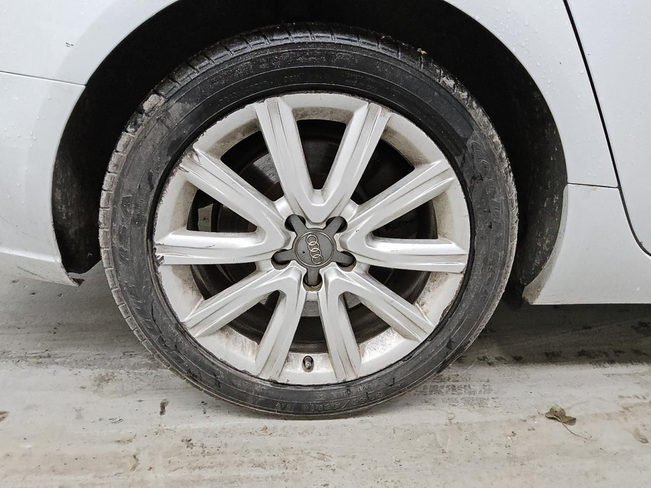 2014 Audi A6 Premium Plus White vin: WAUGFAFC7EN048557 Damage: Right Rear Wheel, Curb Rash, > 12 Inches