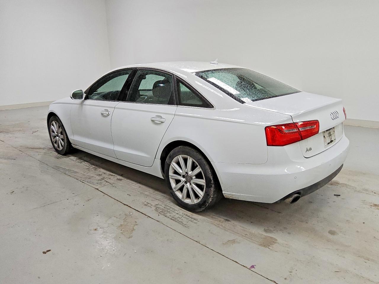 2014 Audi A6 Premium Plus White vin: WAUGFAFC7EN048557
