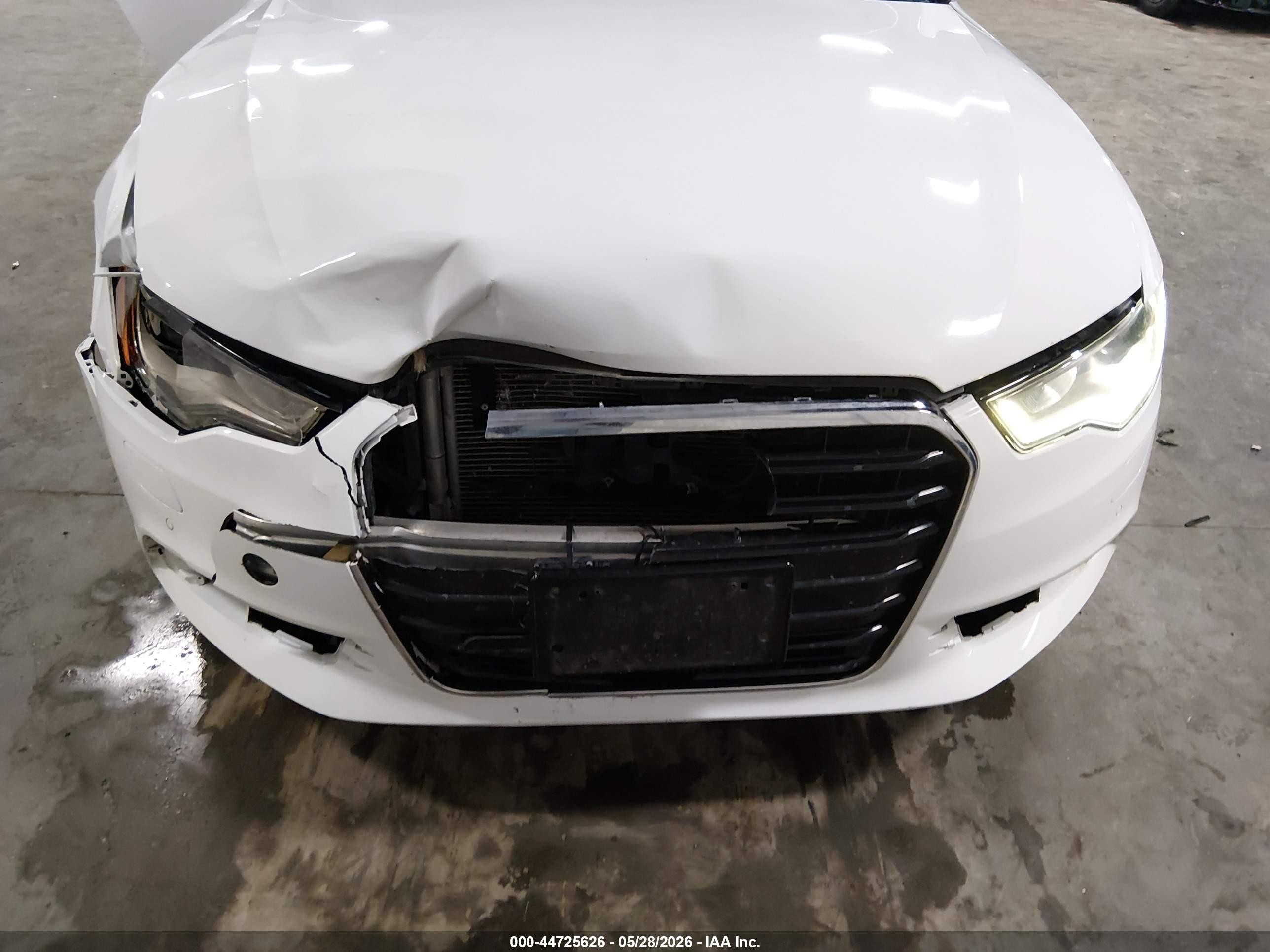 2013 Audi A6 2.0t Premium White vin: WAUGFAFC8DN058156