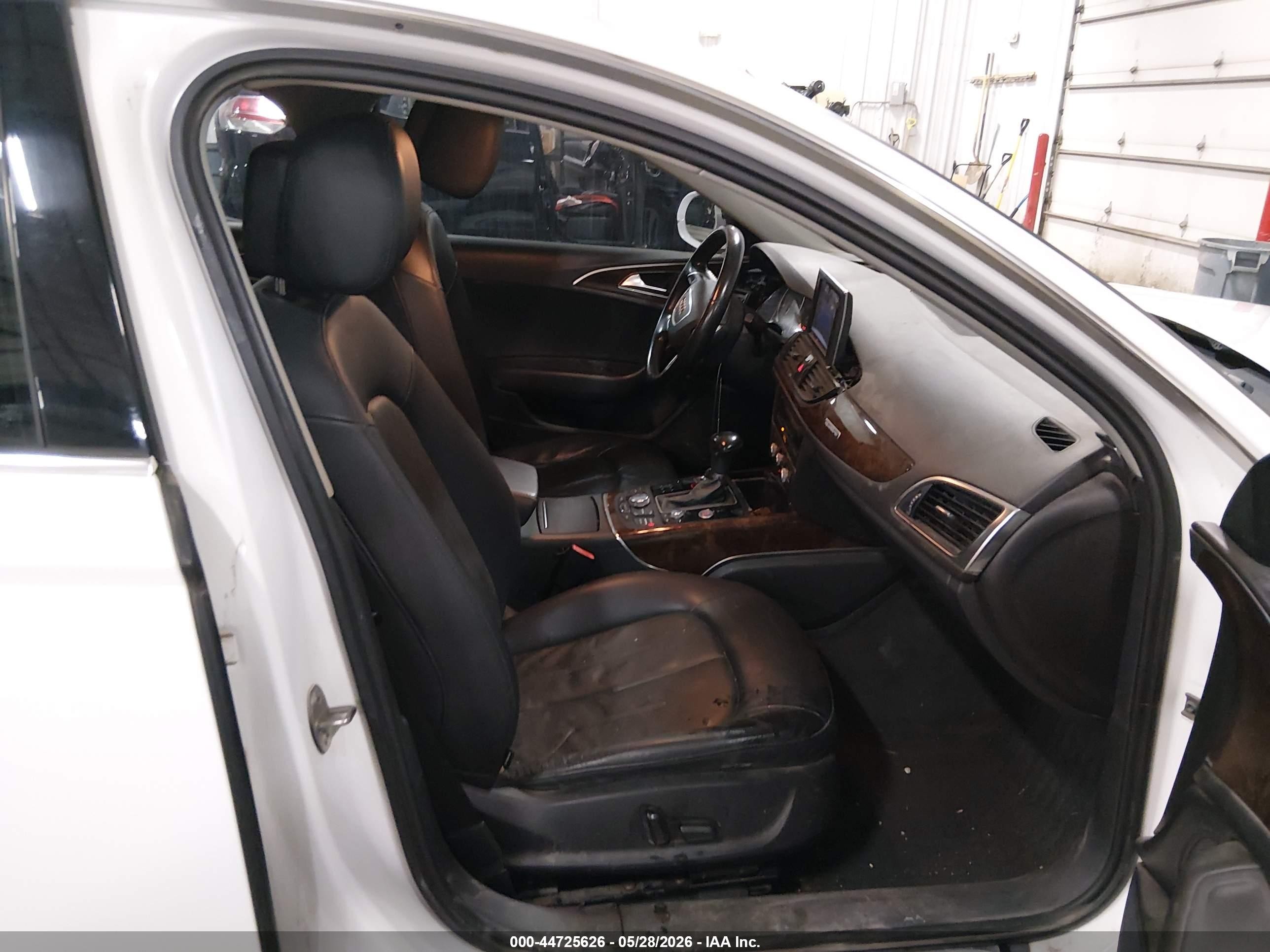 2013 Audi A6 2.0t Premium White vin: WAUGFAFC8DN058156