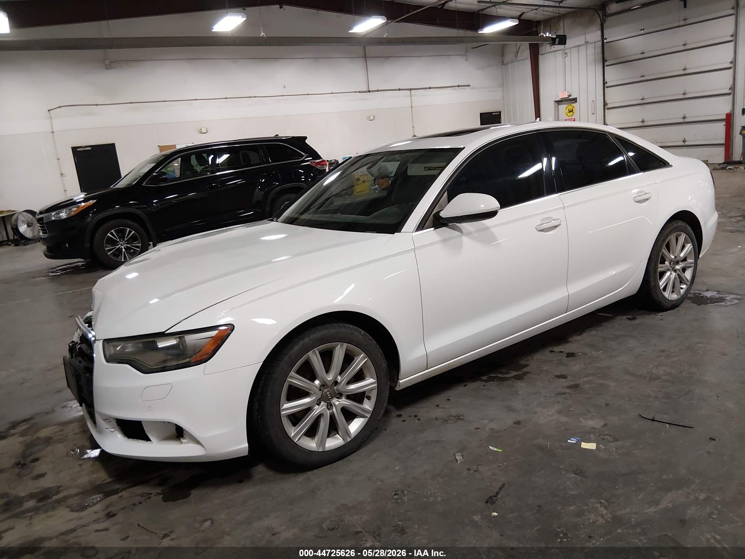 2013 Audi A6 2.0t Premium White vin: WAUGFAFC8DN058156