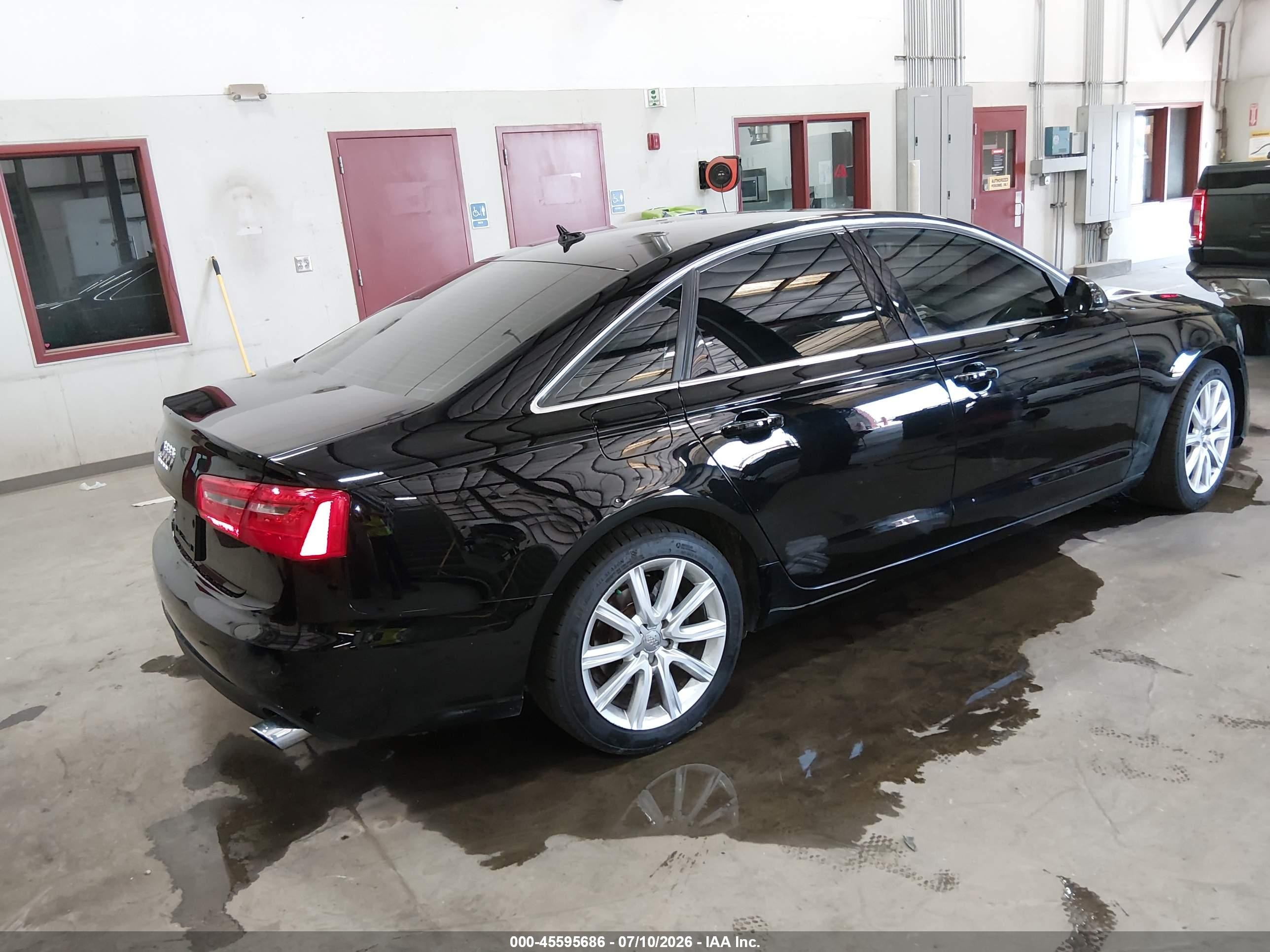 2013 Audi A6 2.0t Premium Black vin: WAUGFAFC8DN117903