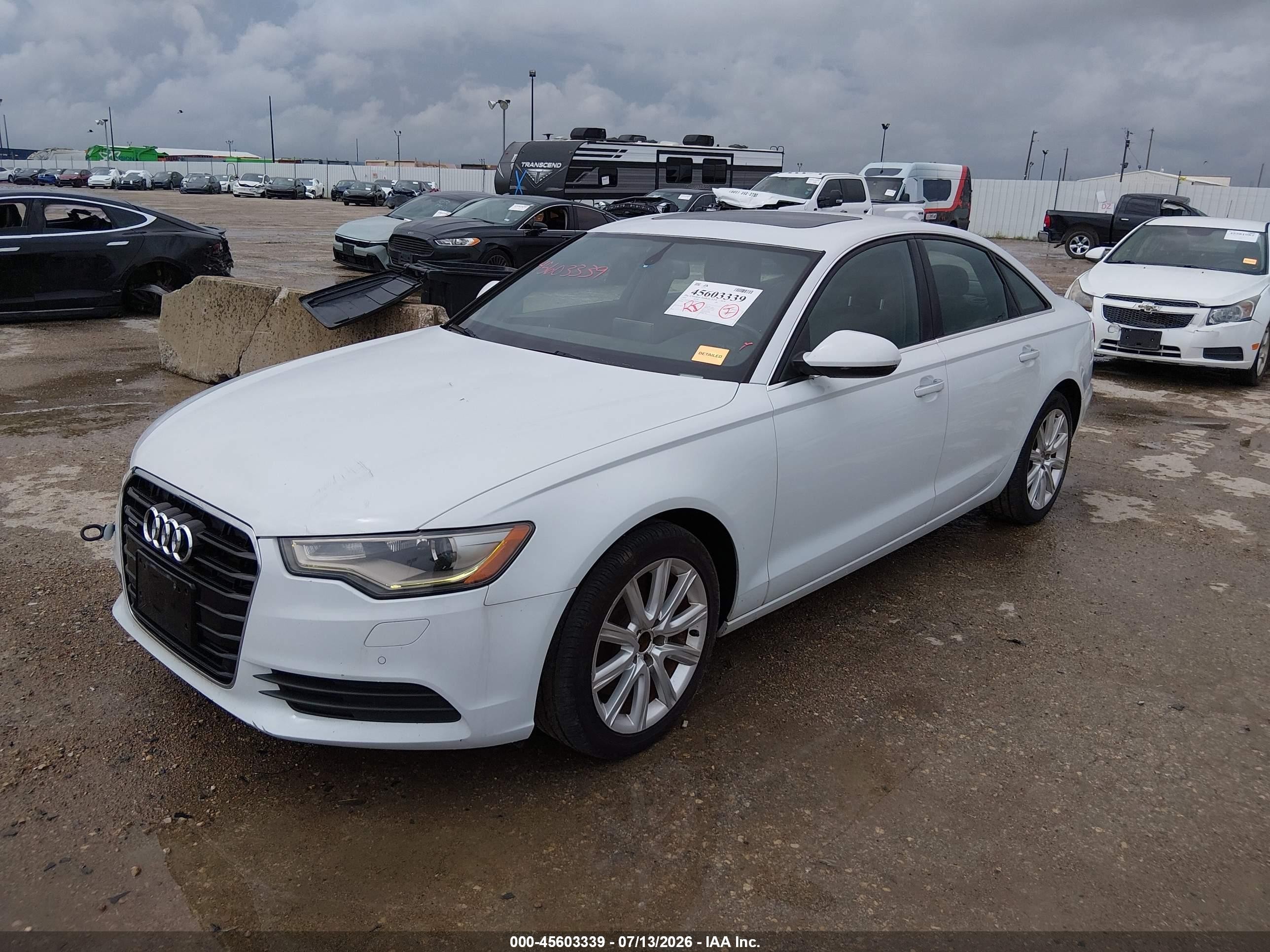 2014 Audi A6 2.0t Premium White vin: WAUGFAFC8EN009072