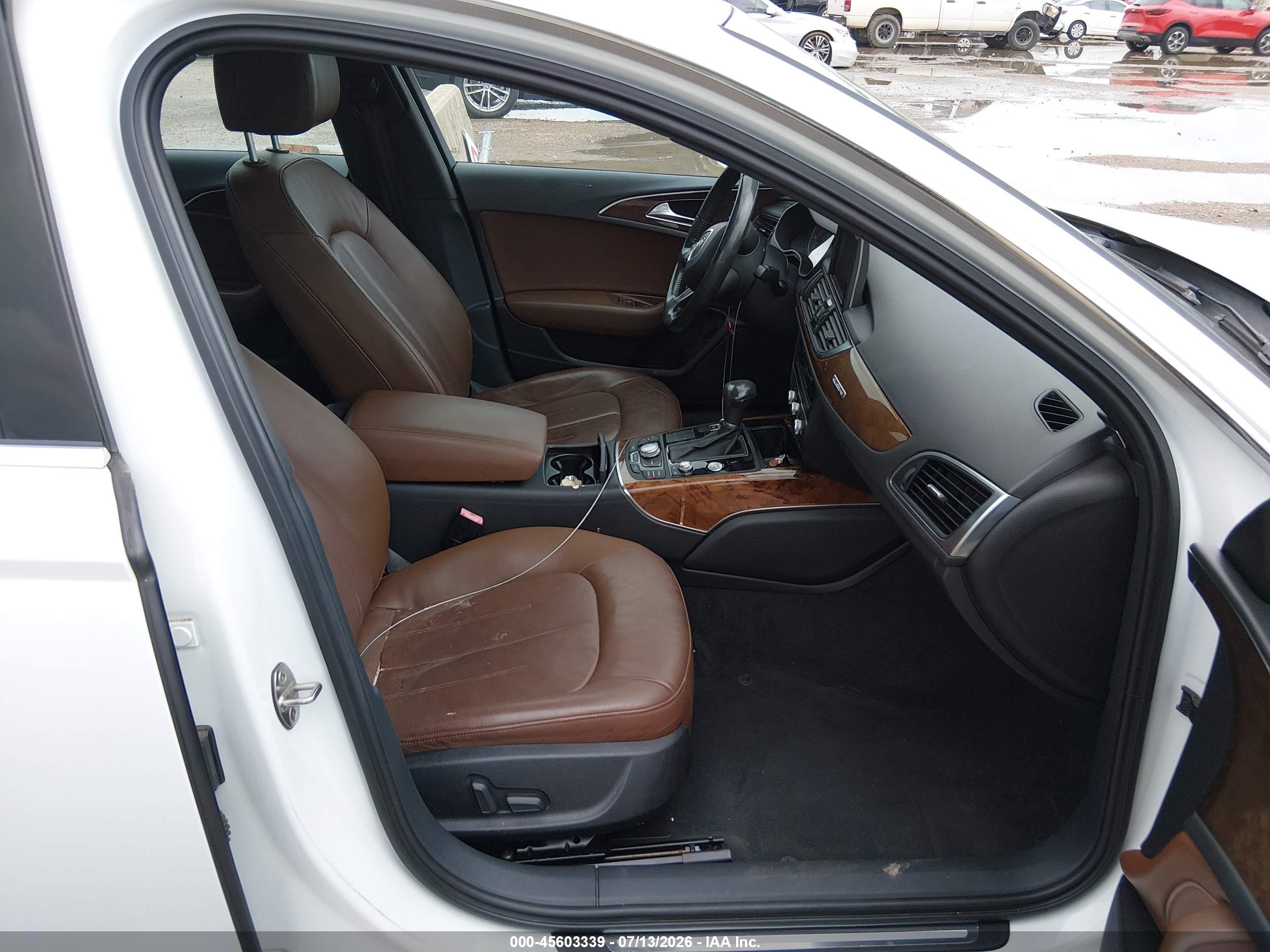 2014 Audi A6 2.0t Premium White vin: WAUGFAFC8EN009072