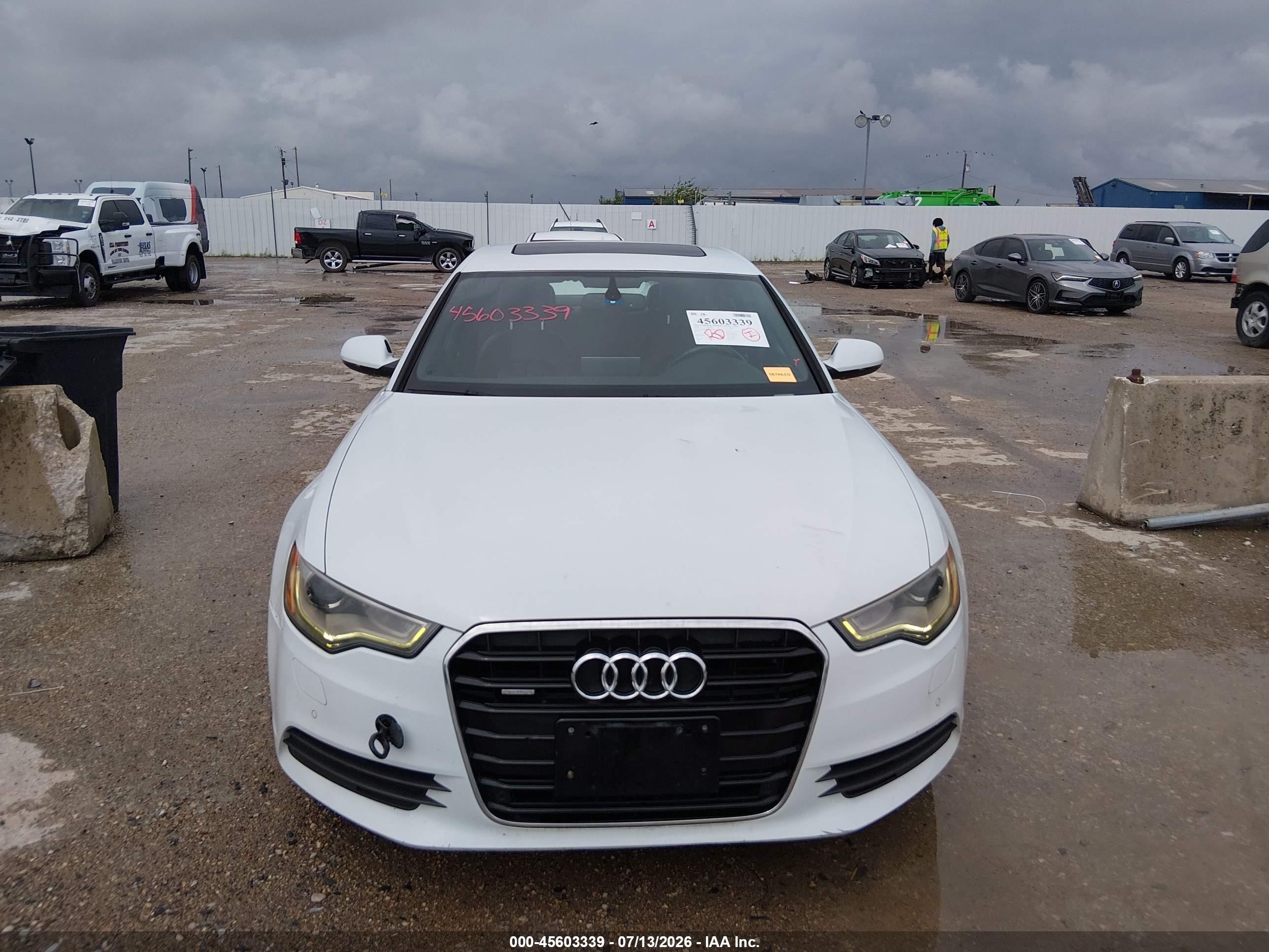 2014 Audi A6 2.0t Premium White vin: WAUGFAFC8EN009072