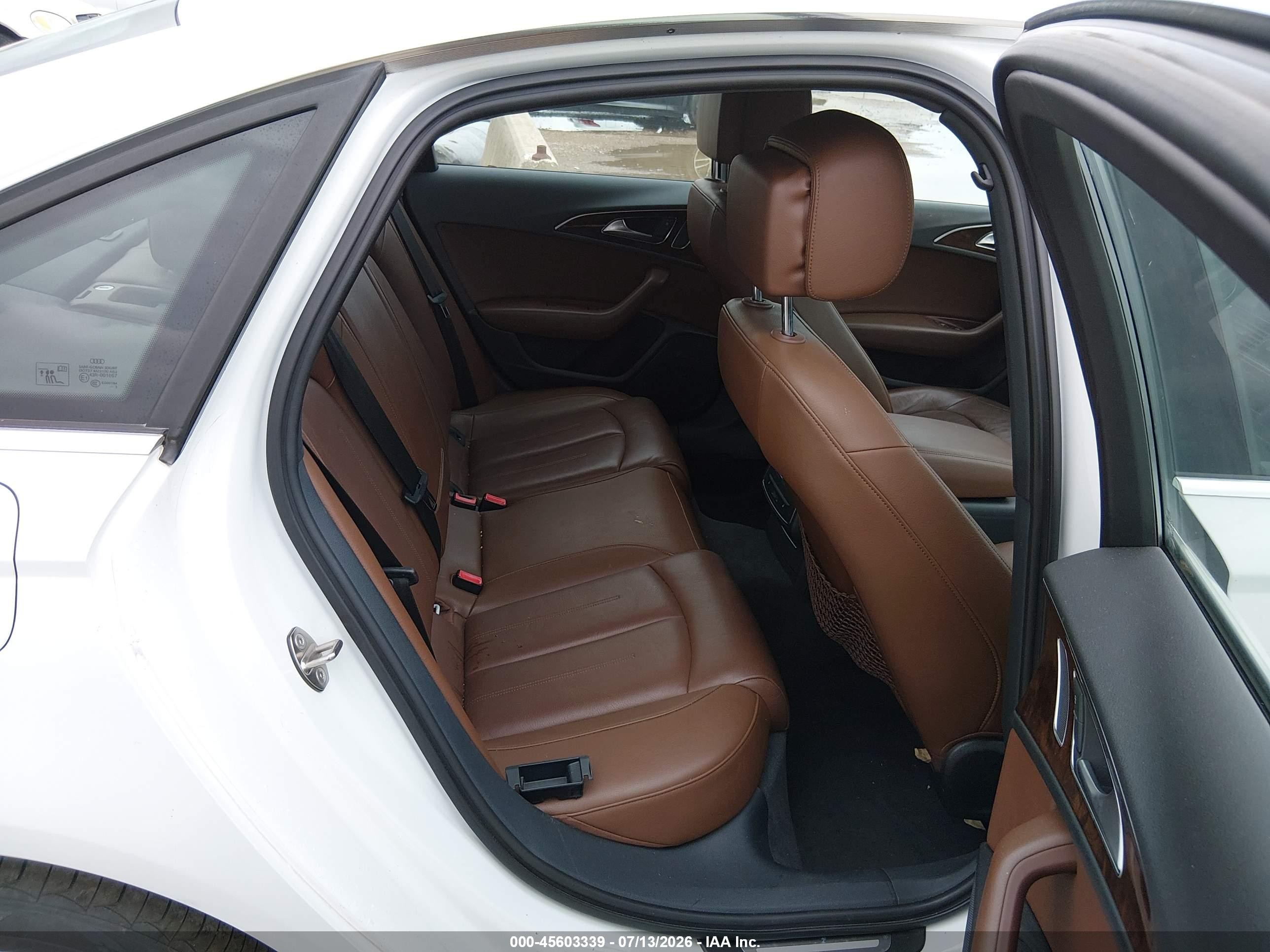 2014 Audi A6 2.0t Premium White vin: WAUGFAFC8EN009072
