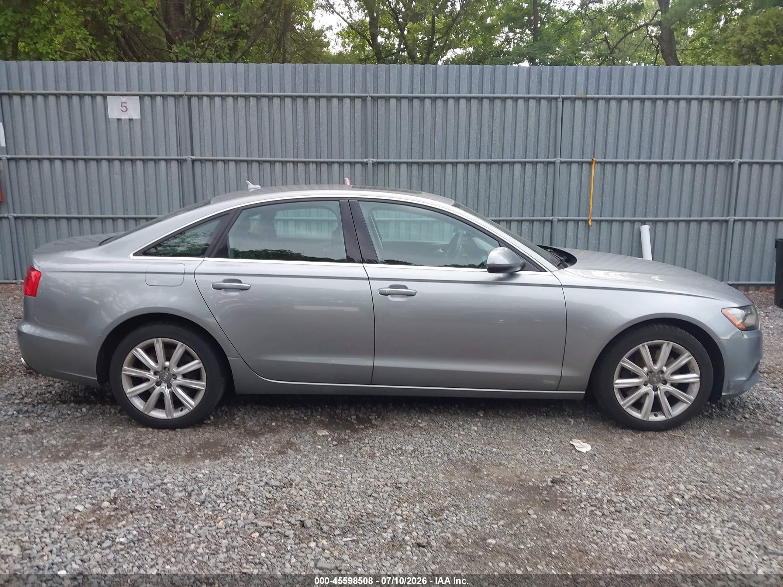 2014 Audi A6 2.0t Premium Gray vin: WAUGFAFC8EN042718