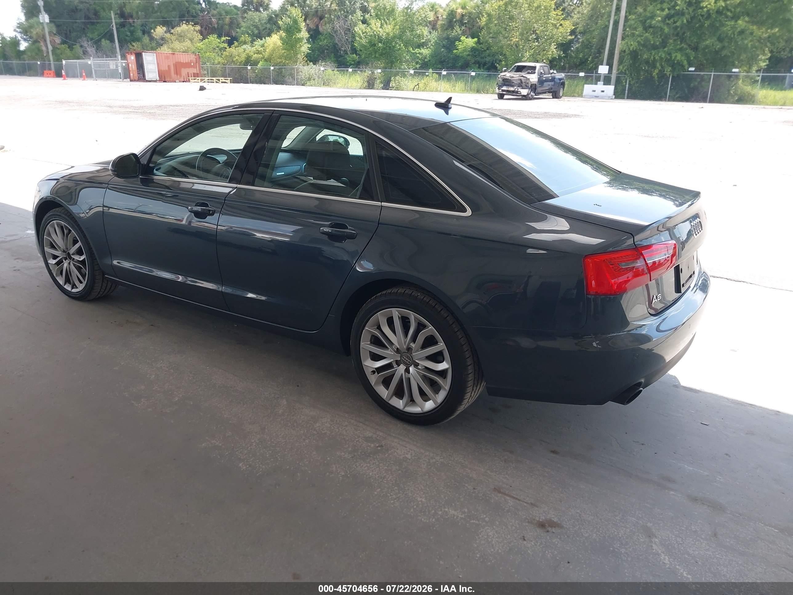 2014 Audi A6 2.0t Premium Blue vin: WAUGFAFC8EN067750