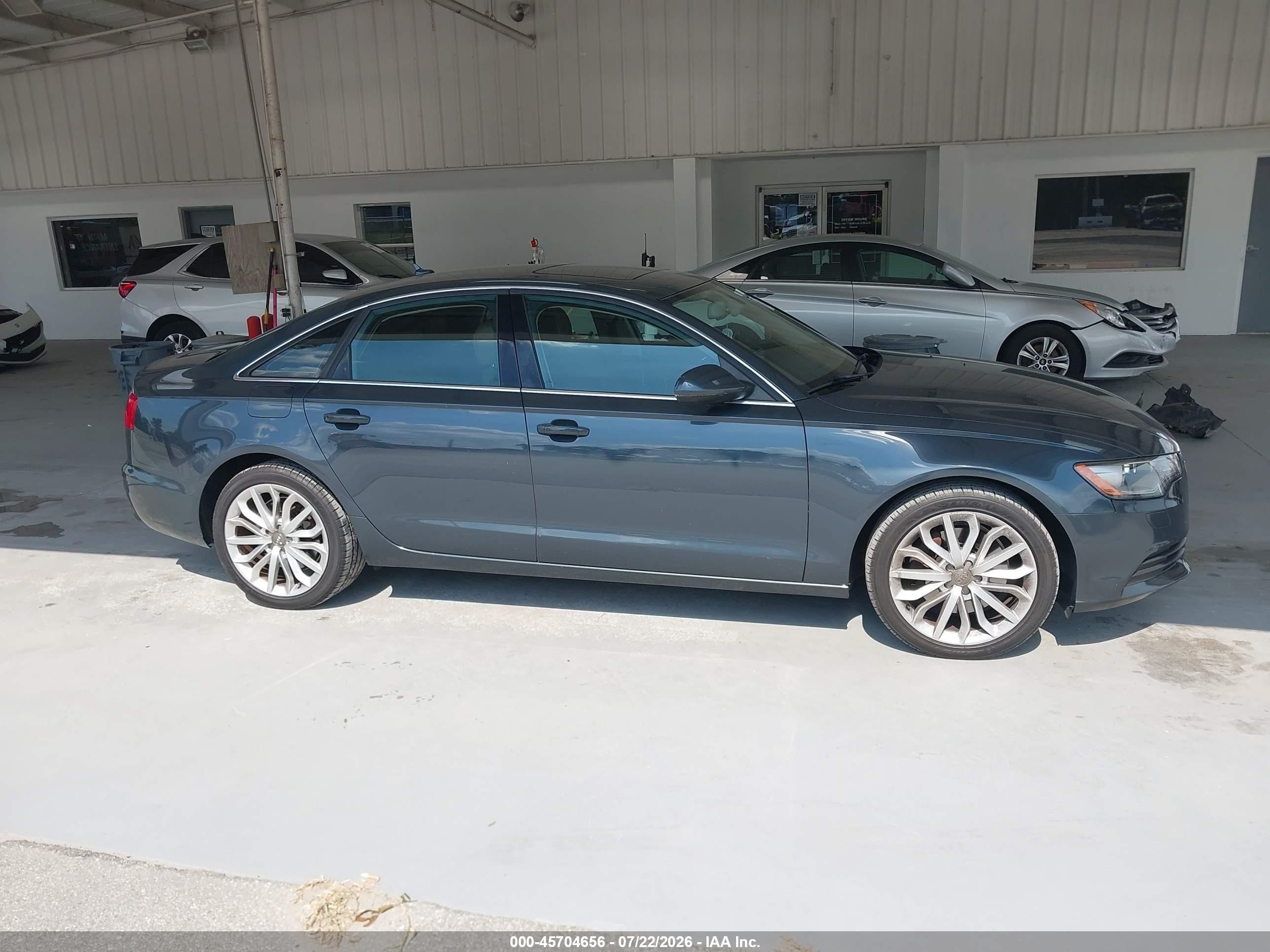 2014 Audi A6 2.0t Premium Blue vin: WAUGFAFC8EN067750