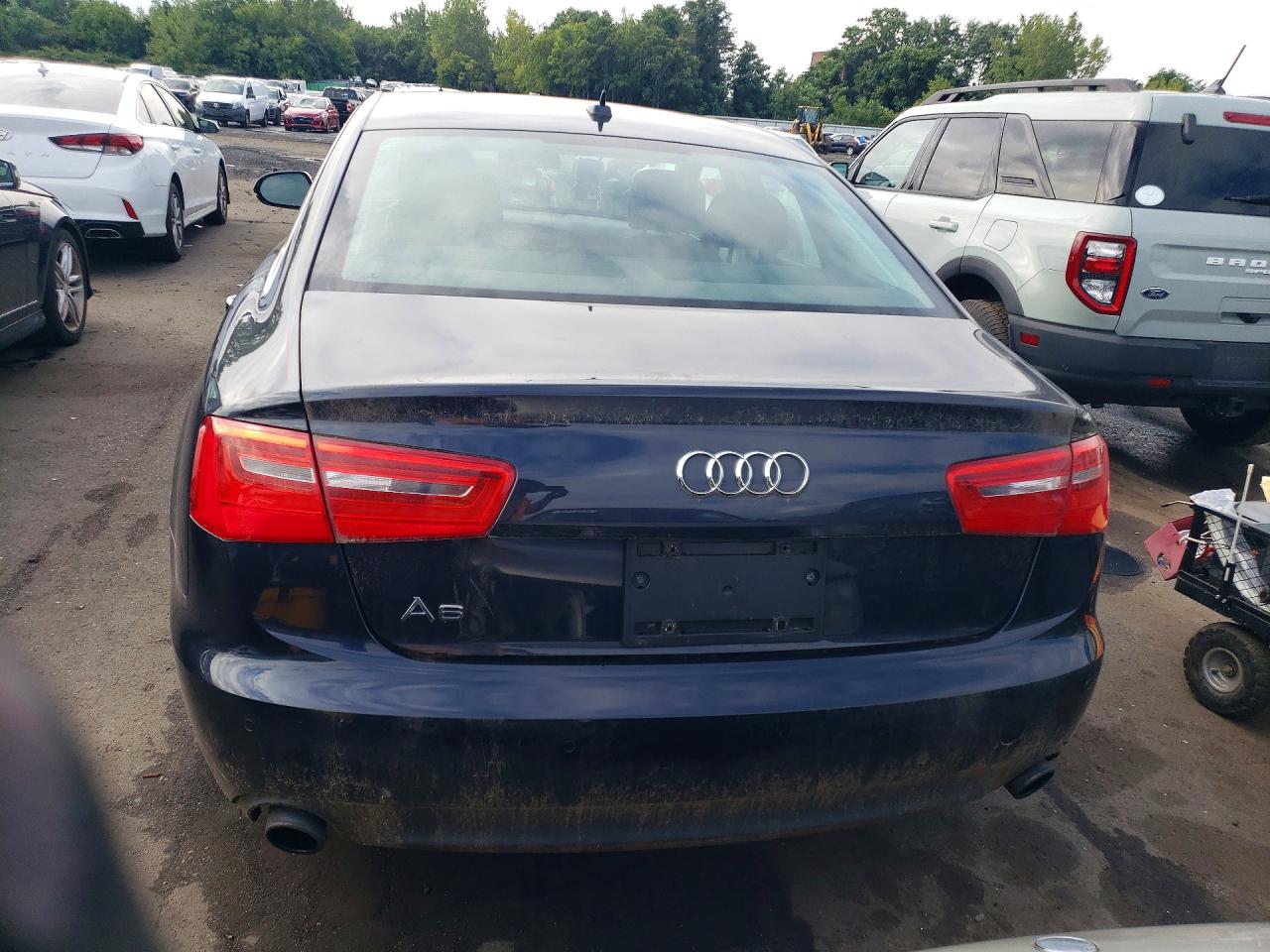 2013 Audi A6 Premium Plus Blue vin: WAUGFAFC9DN137867