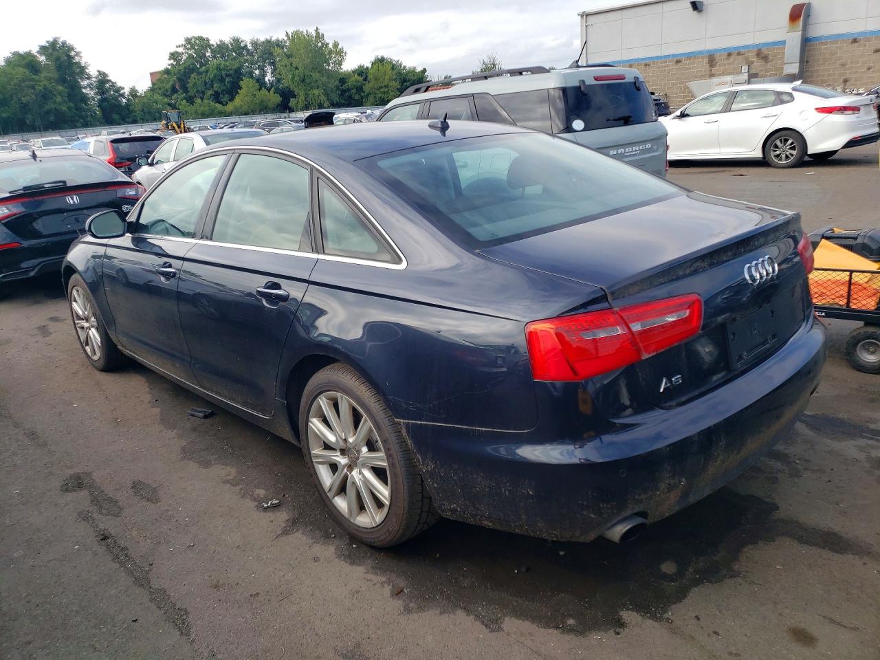 2013 Audi A6 Premium Plus Blue vin: WAUGFAFC9DN137867