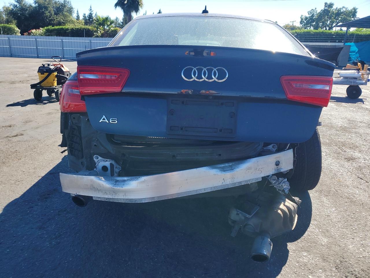 2013 Audi A6 Premium Plus Серый vin: WAUGFAFC9DN147718