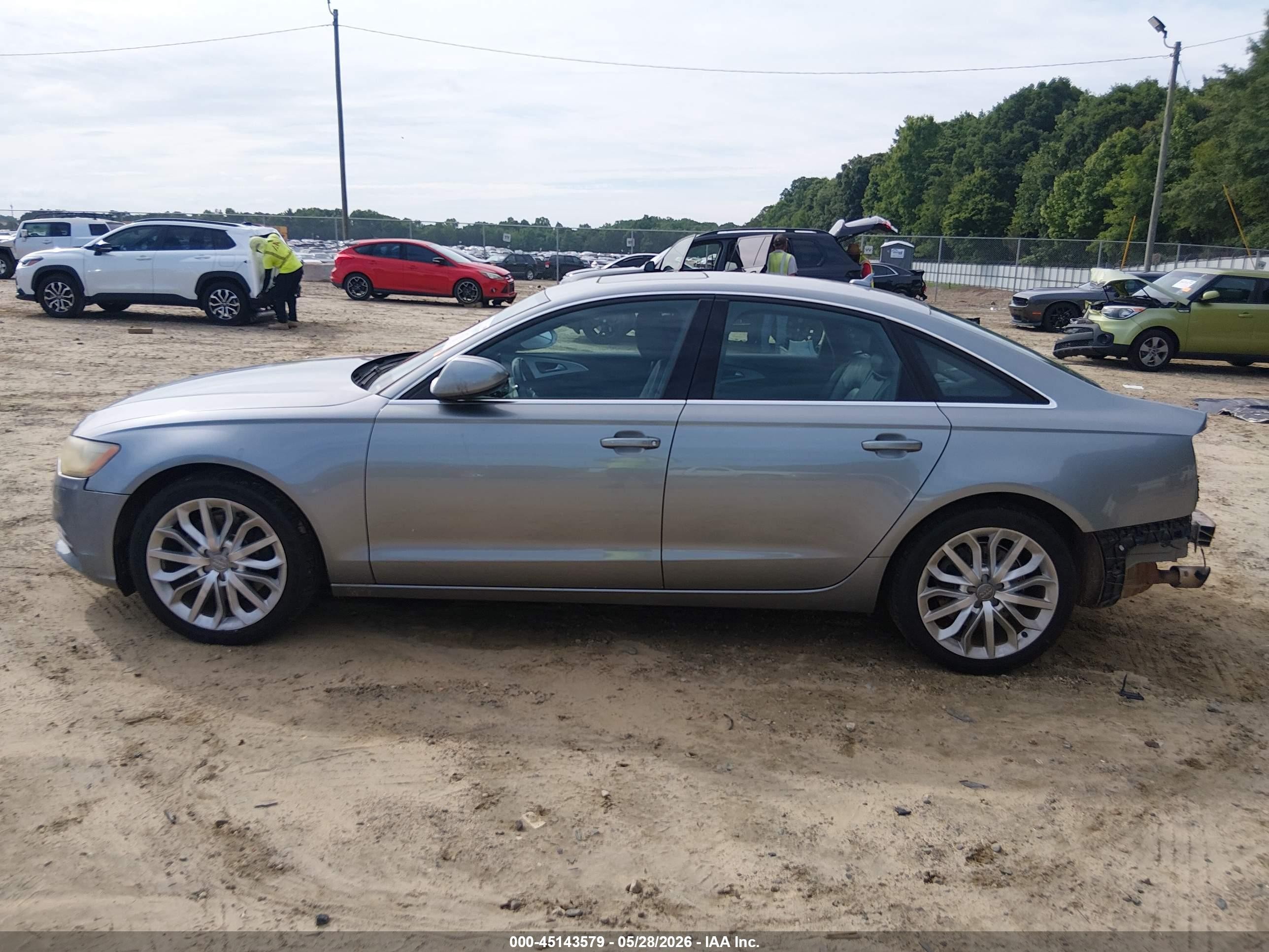 2014 Audi A6 2.0t Premium Silver vin: WAUGFAFC9EN054957