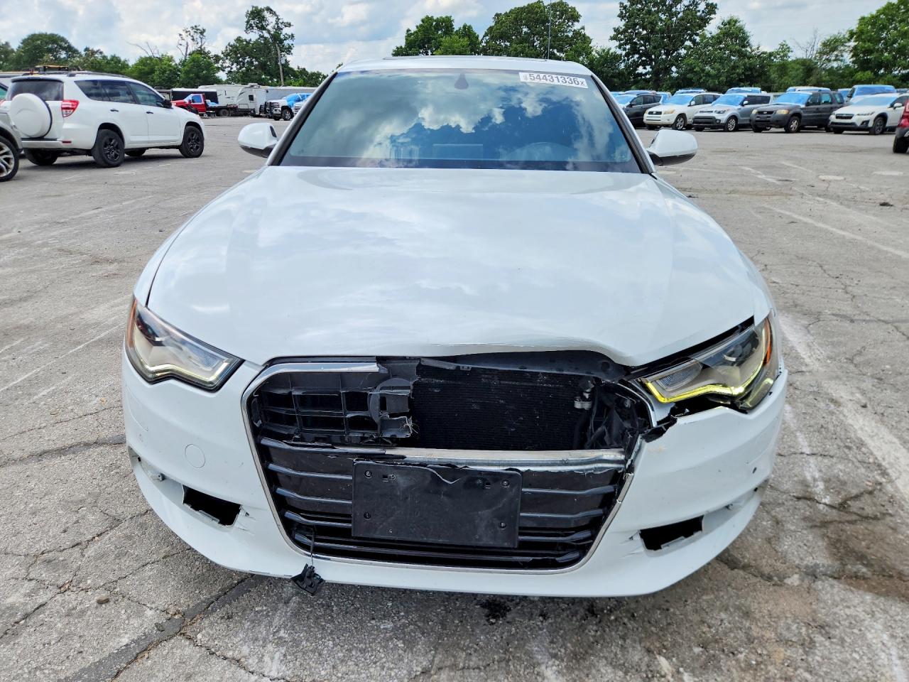 2015 Audi A6 2.0t Qu White vin: WAUGFAFC9FN012533