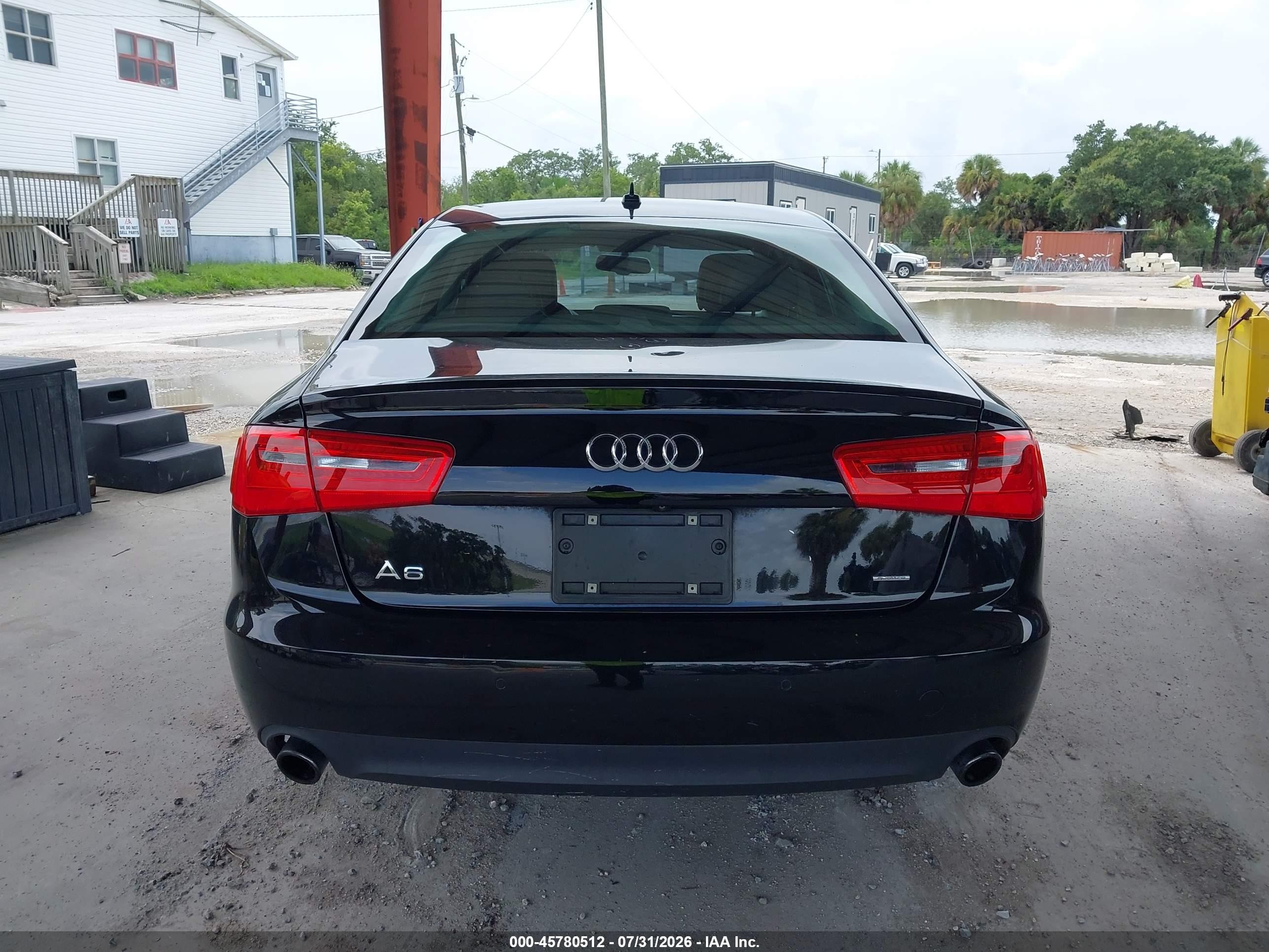 2015 Audi A6 2.0t Premium Черный vin: WAUGFAFC9FN024469
