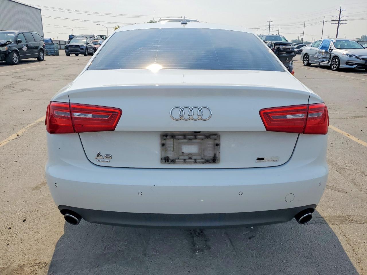 2013 Audi A6 Premium Plus White vin: WAUGFAFCXDN133763