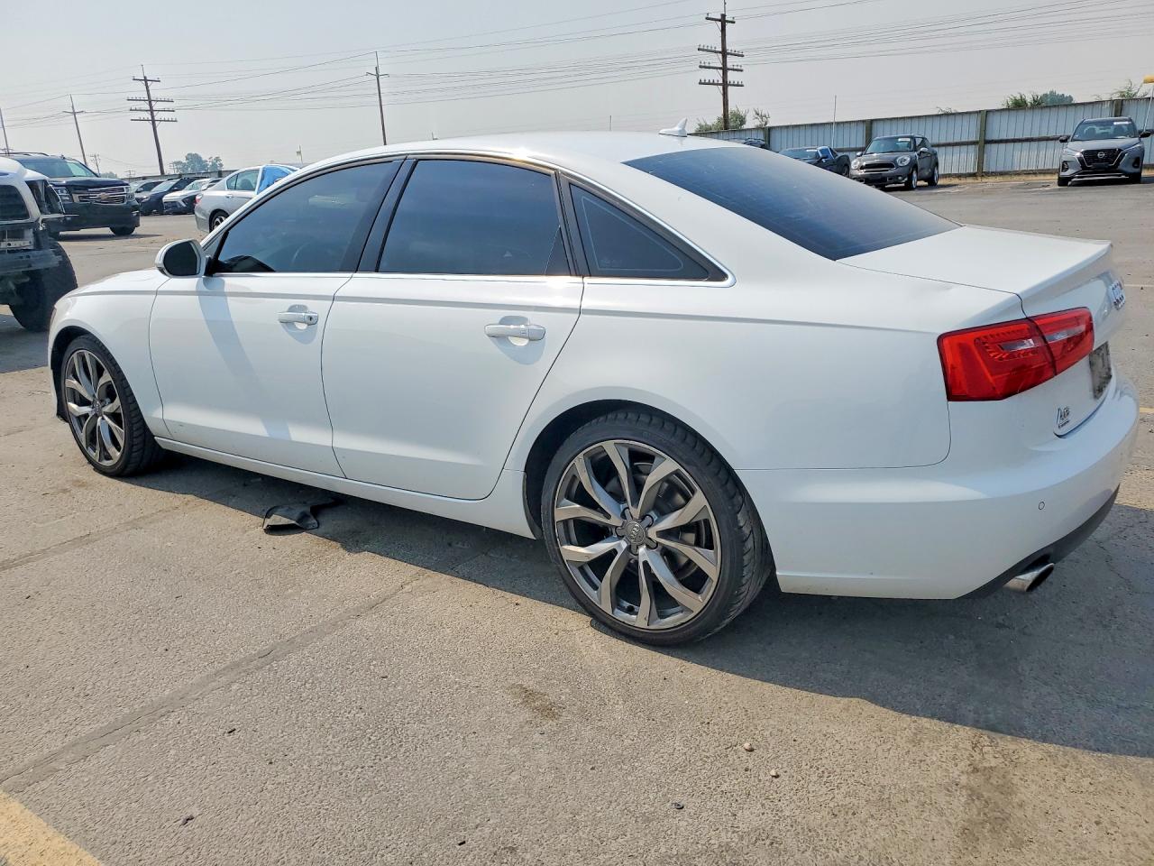 2013 Audi A6 Premium Plus White vin: WAUGFAFCXDN133763