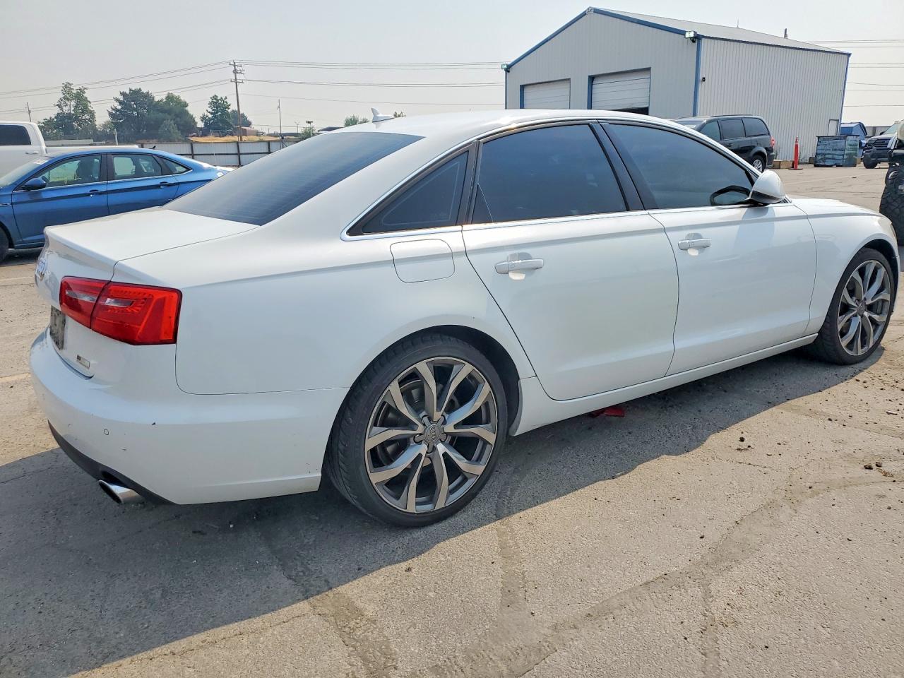 2013 Audi A6 Premium Plus White vin: WAUGFAFCXDN133763