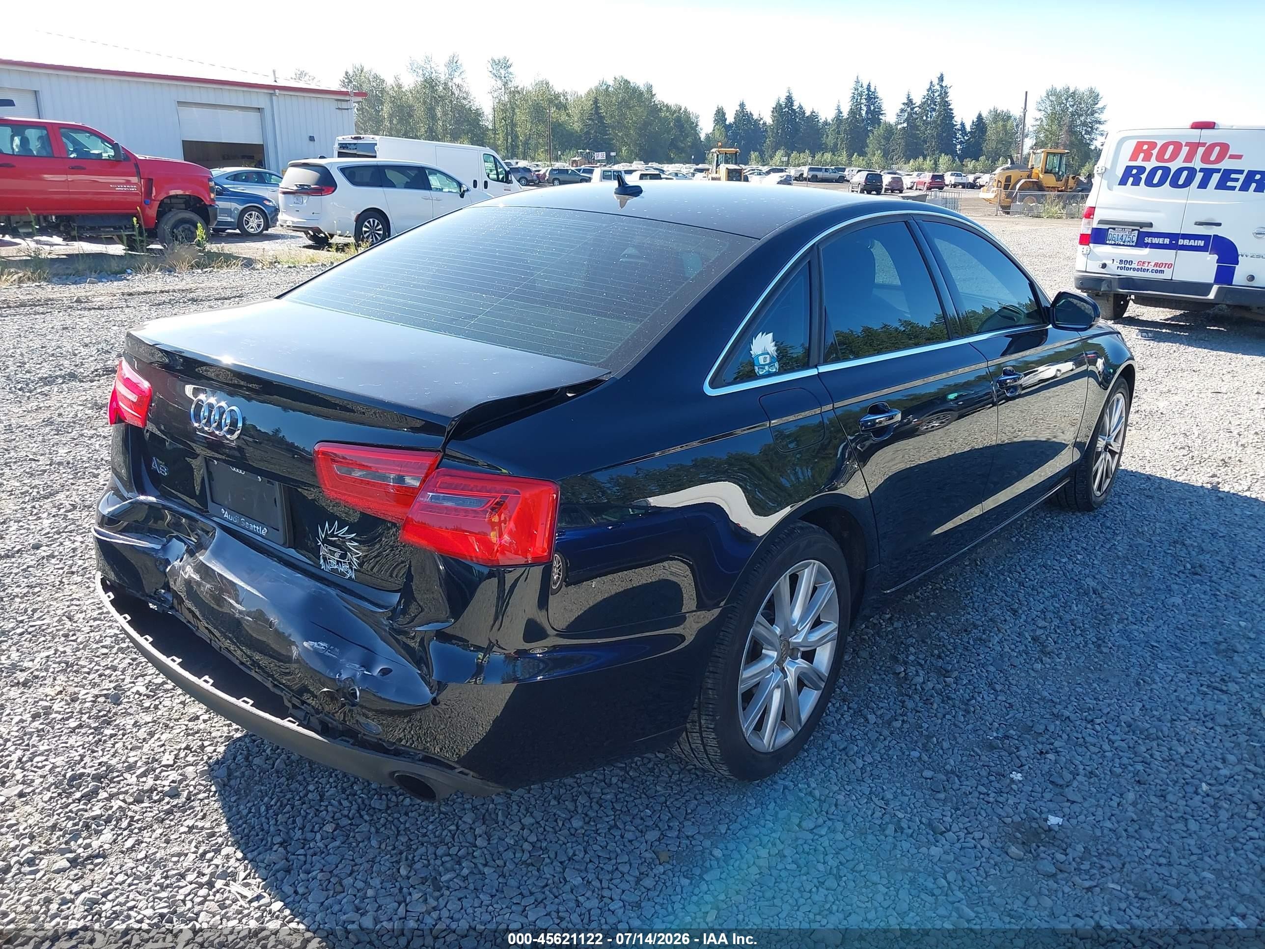 2014 Audi A6 2.0t Premium Черный vin: WAUGFAFCXEN010711
