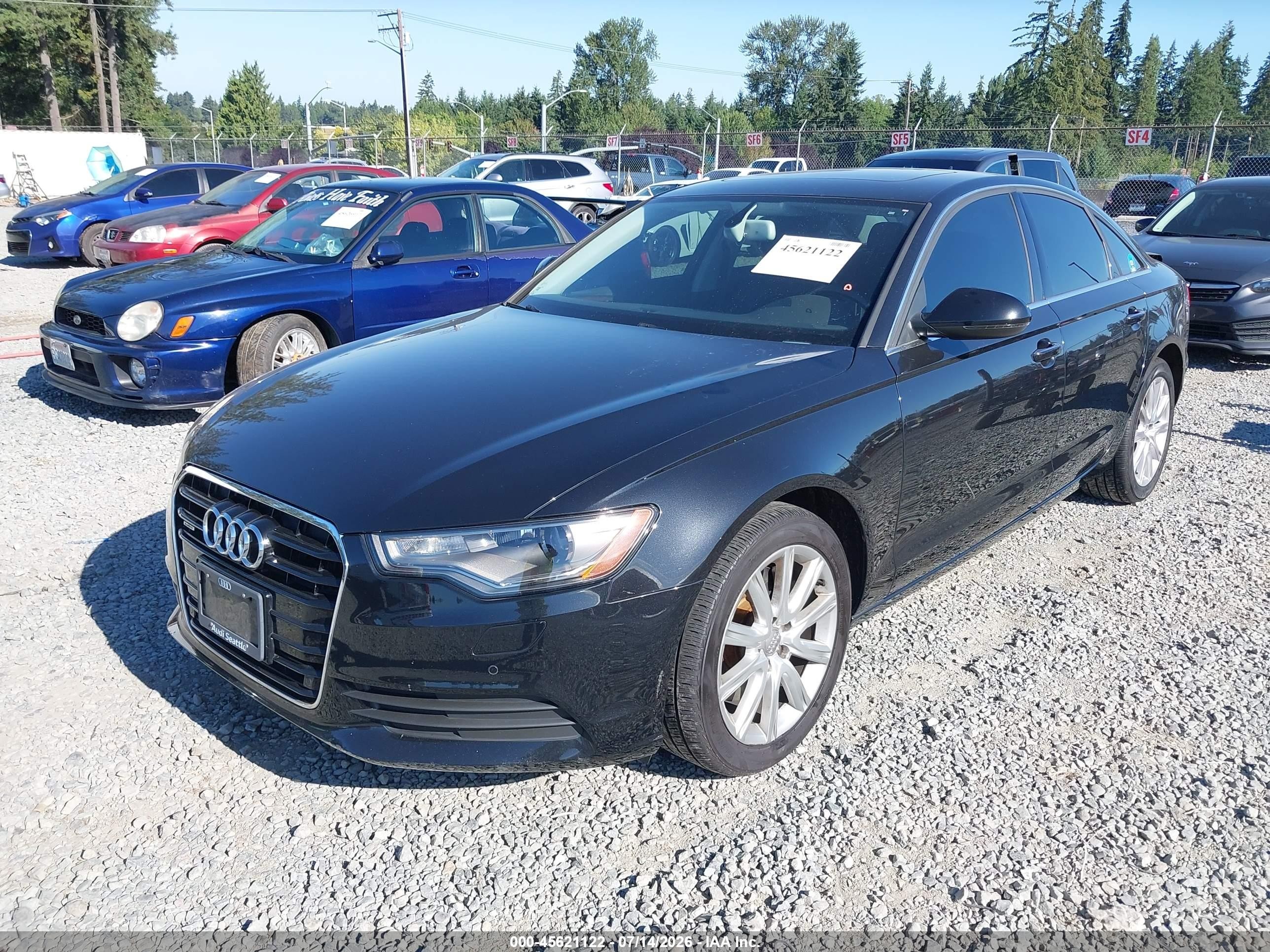 2014 Audi A6 2.0t Premium Черный vin: WAUGFAFCXEN010711