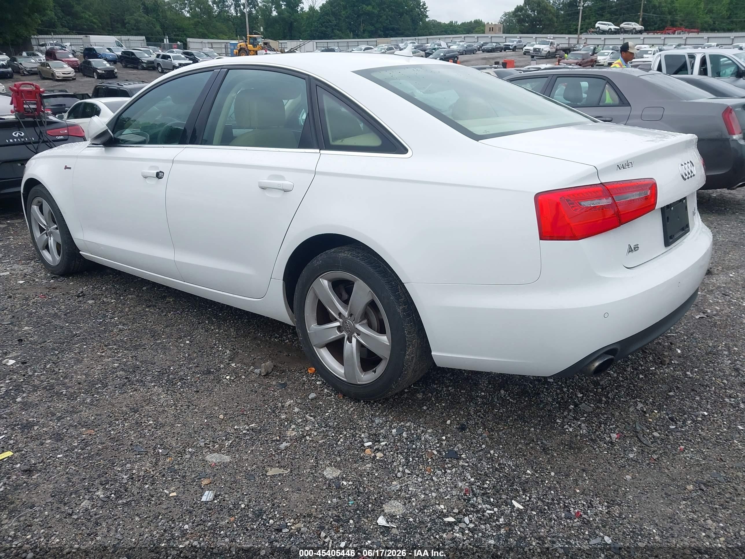 2012 Audi A6 3.0t Premium Plus White vin: WAUGGAFC0CN173247