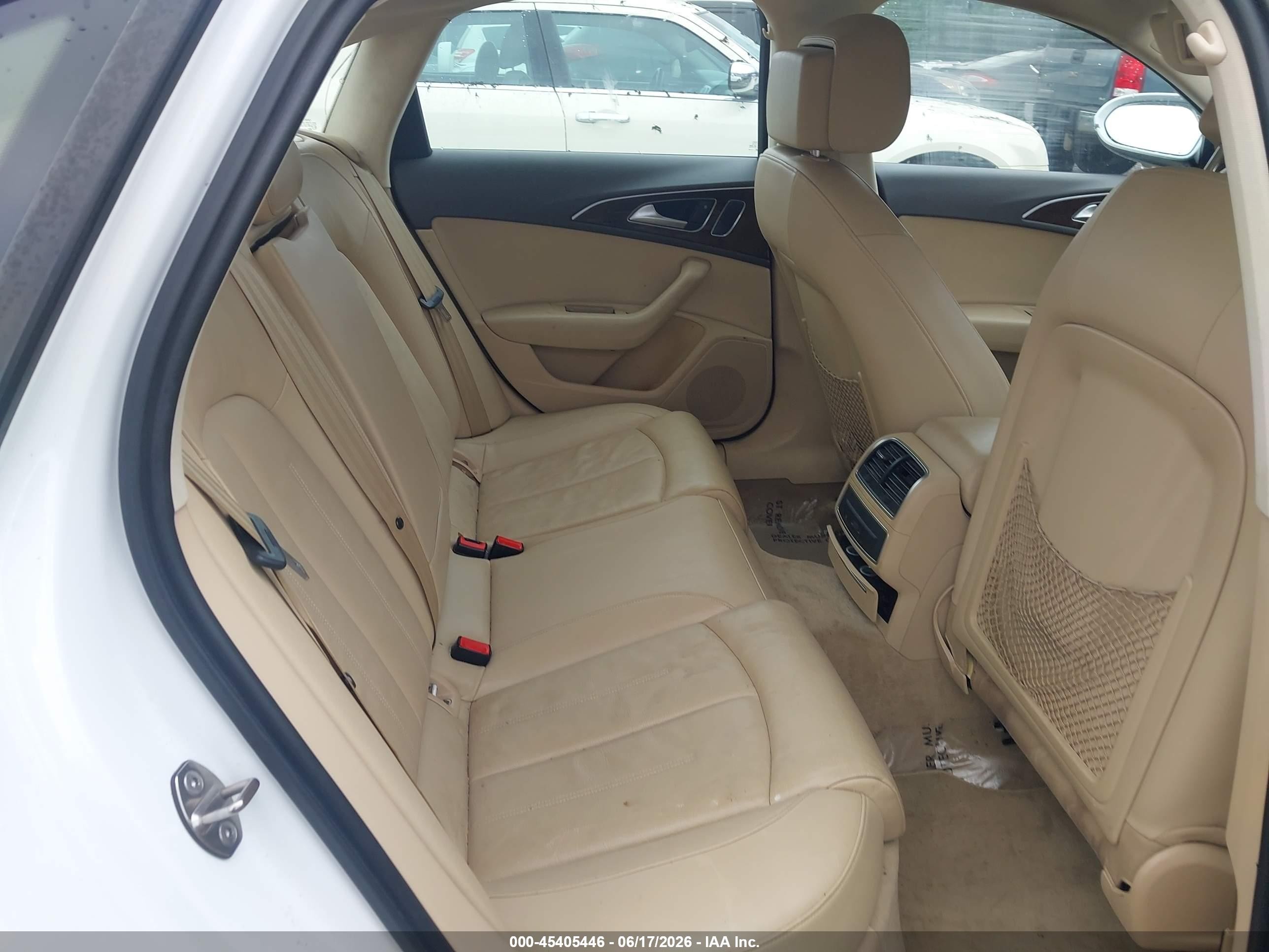 2012 Audi A6 3.0t Premium Plus White vin: WAUGGAFC0CN173247