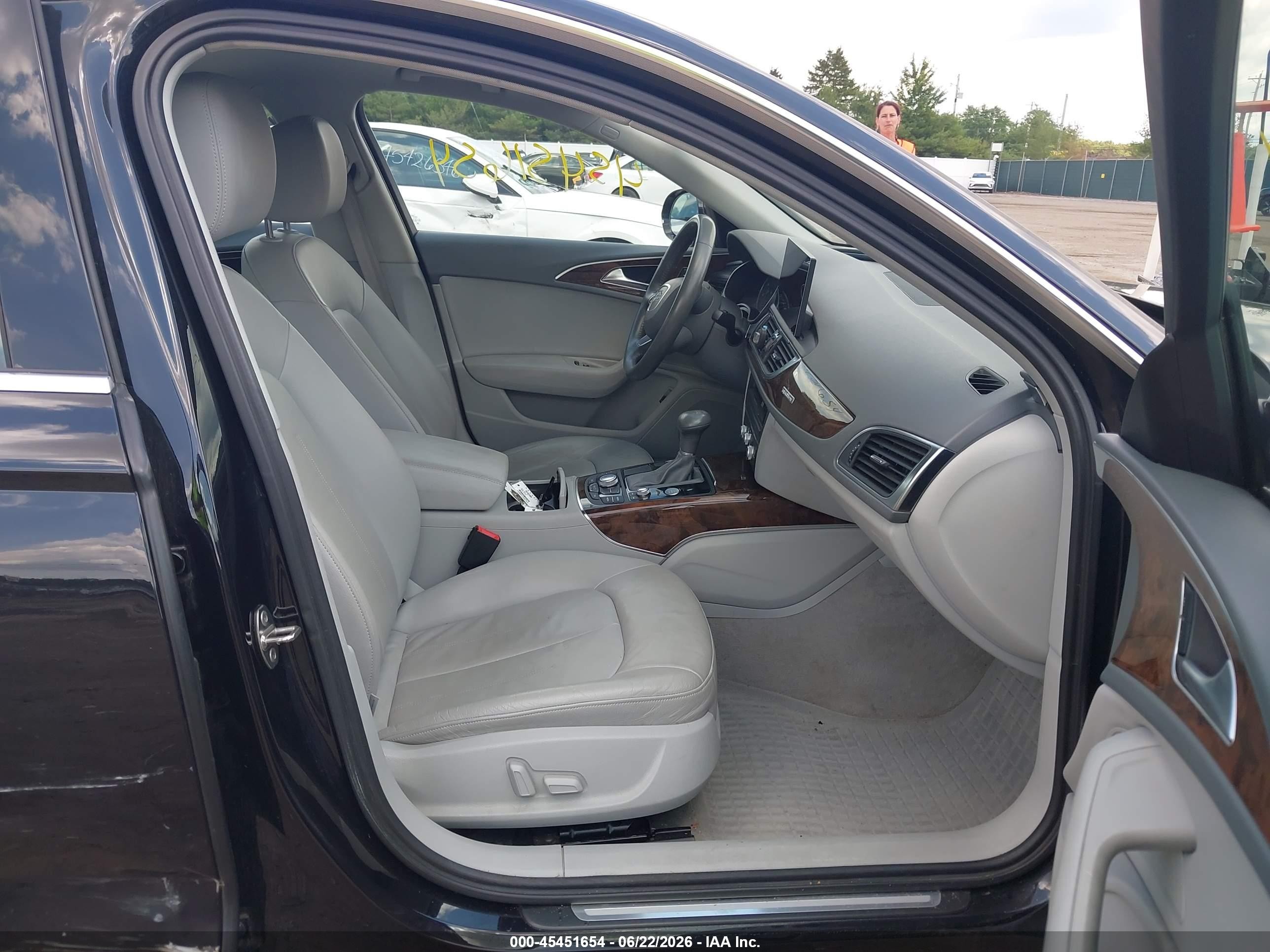 2012 Audi A6 3.0t Premium Plus Black vin: WAUGGAFC1CN067910