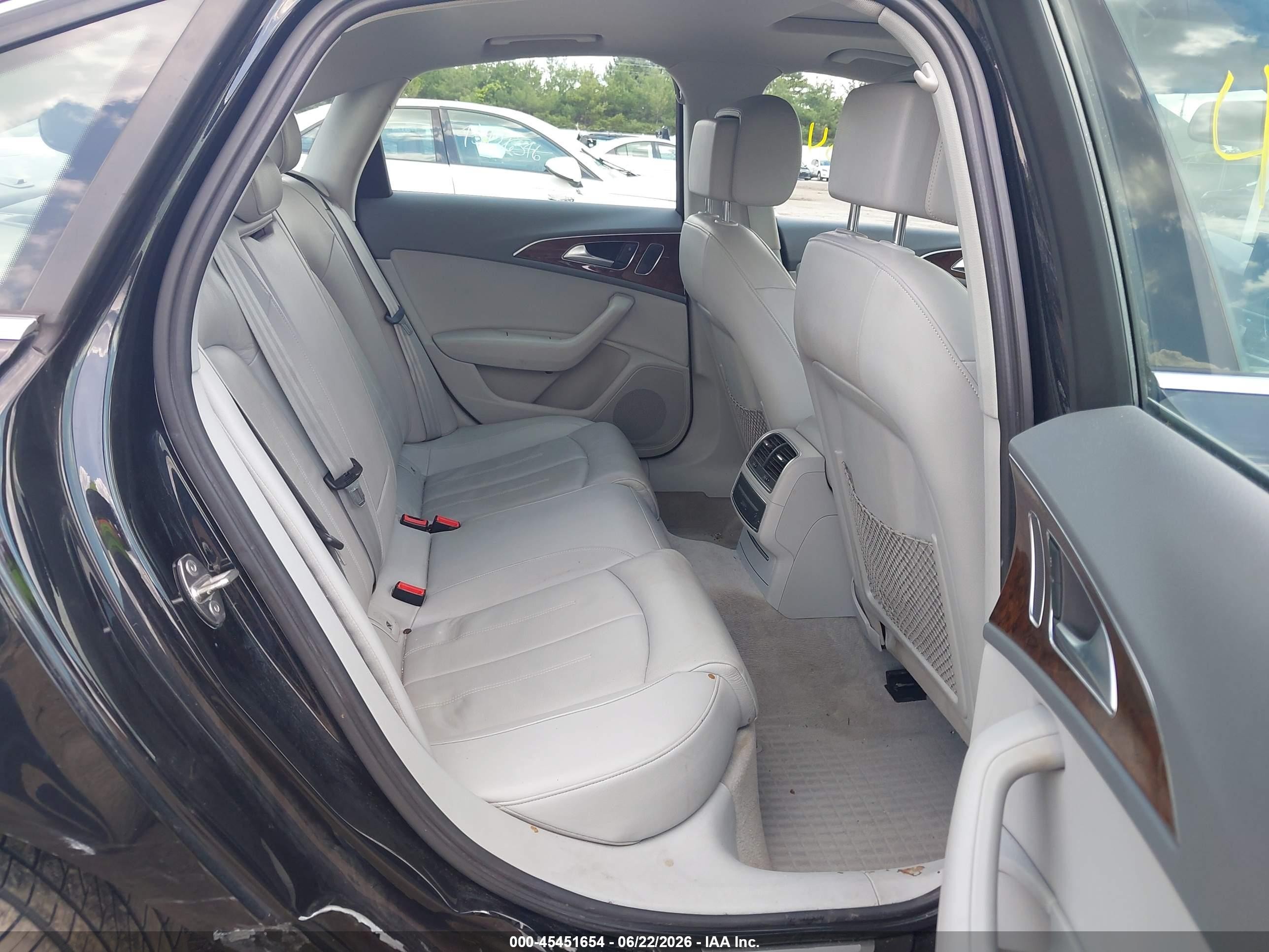 2012 Audi A6 3.0t Premium Plus Black vin: WAUGGAFC1CN067910