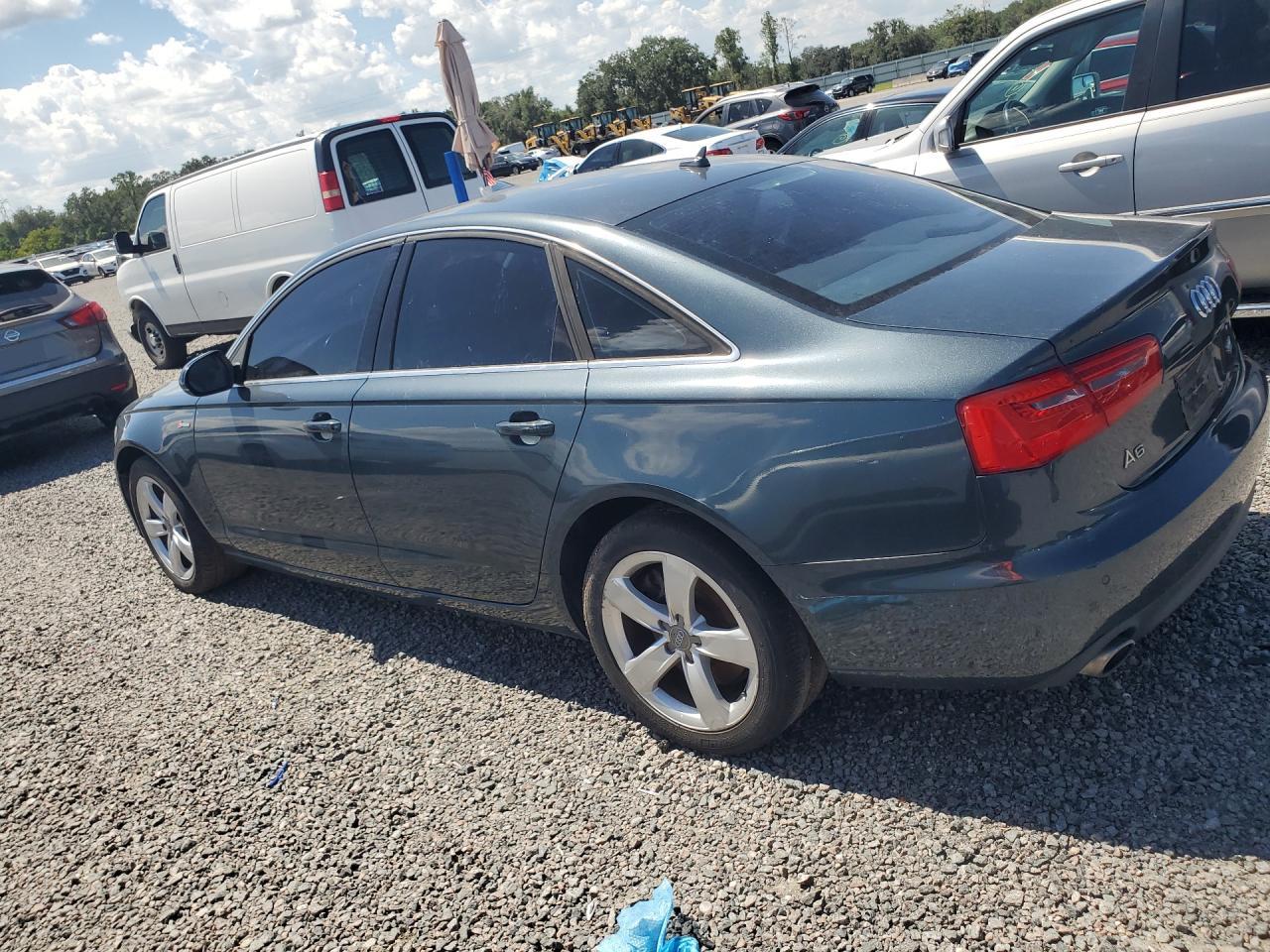 2012 Audi A6 Premium Plus Teal vin: WAUGGAFC1CN069270