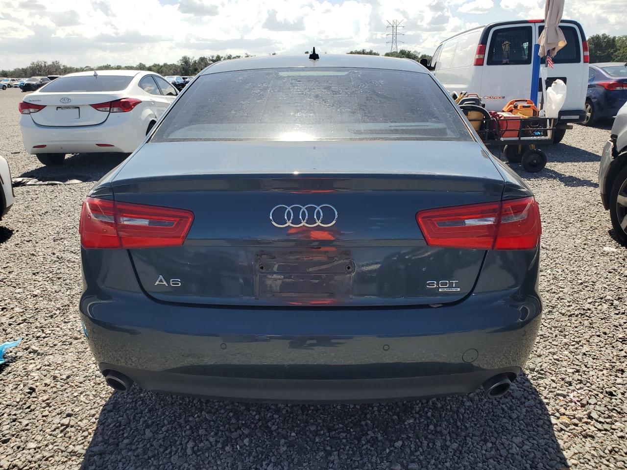 2012 Audi A6 Premium Plus Teal vin: WAUGGAFC1CN069270