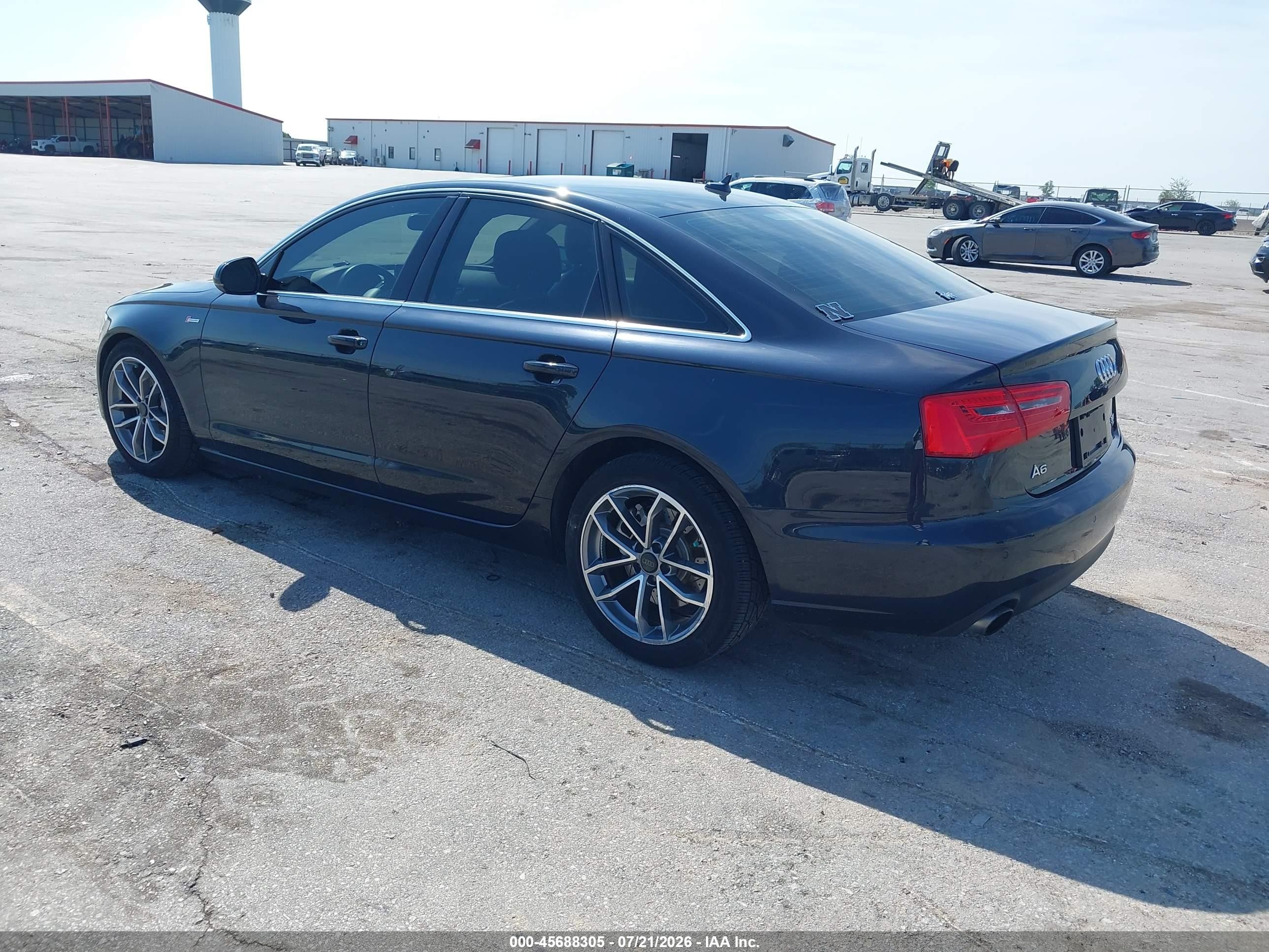 2012 Audi A6 3.0t Premium Plus Черный vin: WAUGGAFC2CN158474