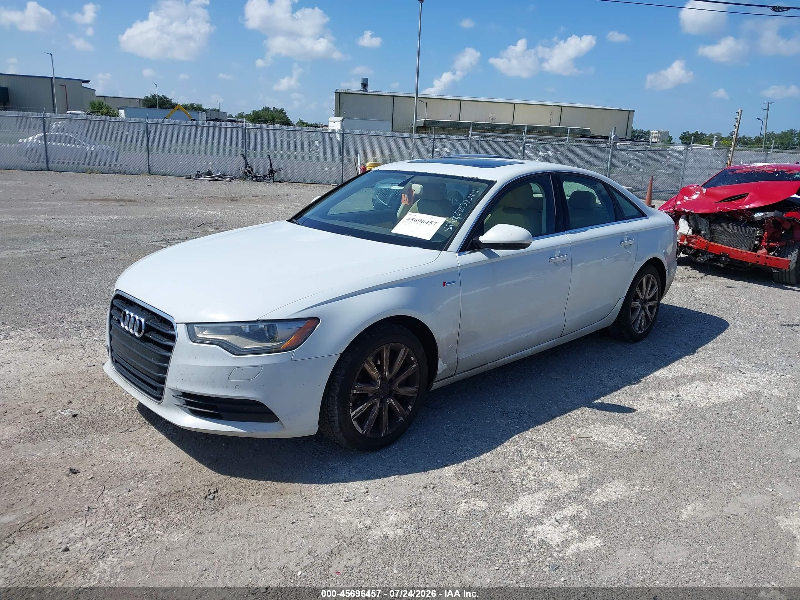 2013 Audi A6 3.0t Premium White vin: WAUGGAFC2DN004865