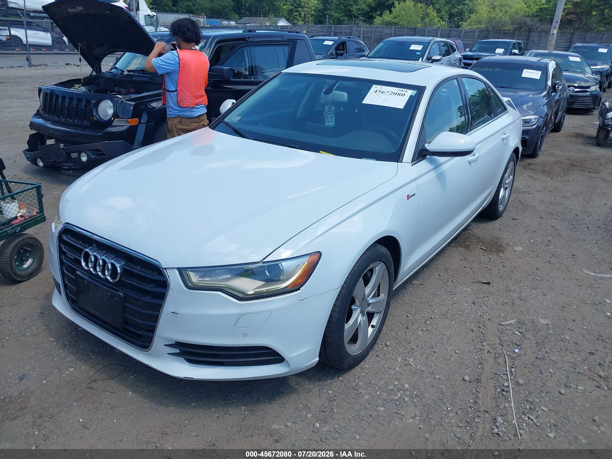 2012 Audi A6 3.0t Premium Plus White vin: WAUGGAFC4CN045013